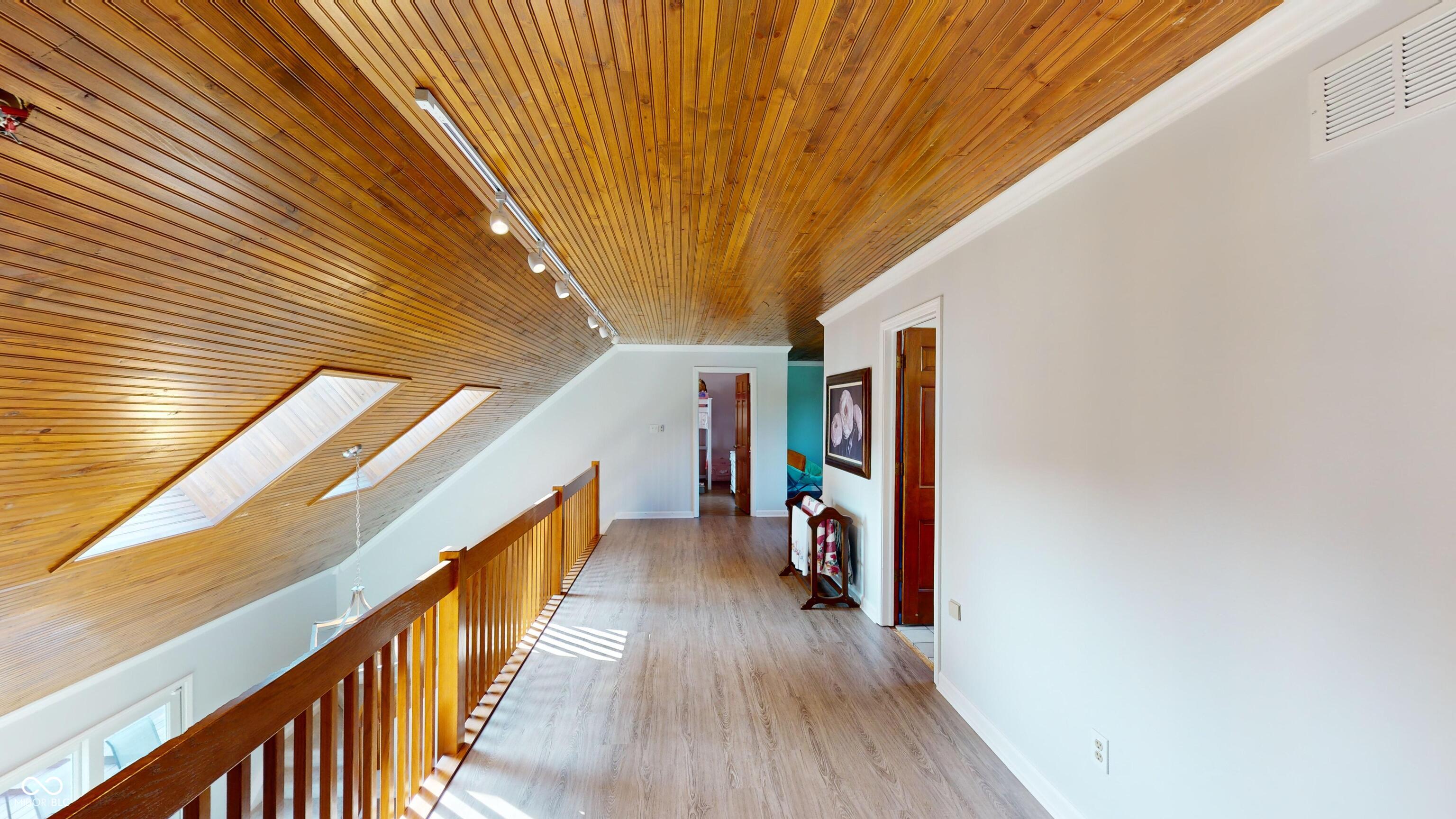 715 Pleasant Point Circle