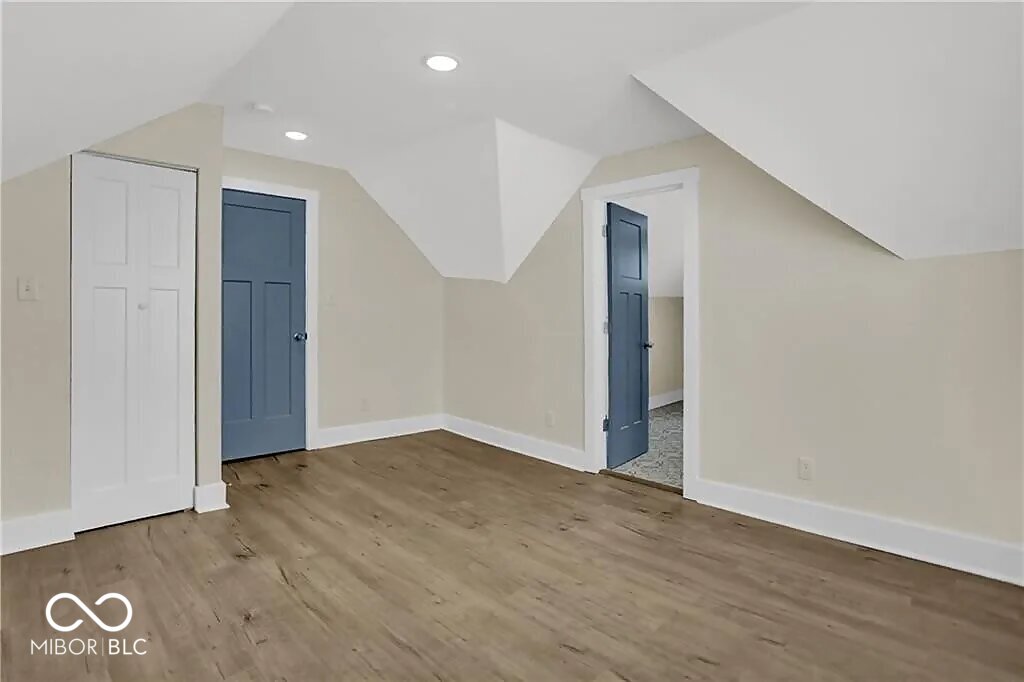 1329 Lexington Avenue