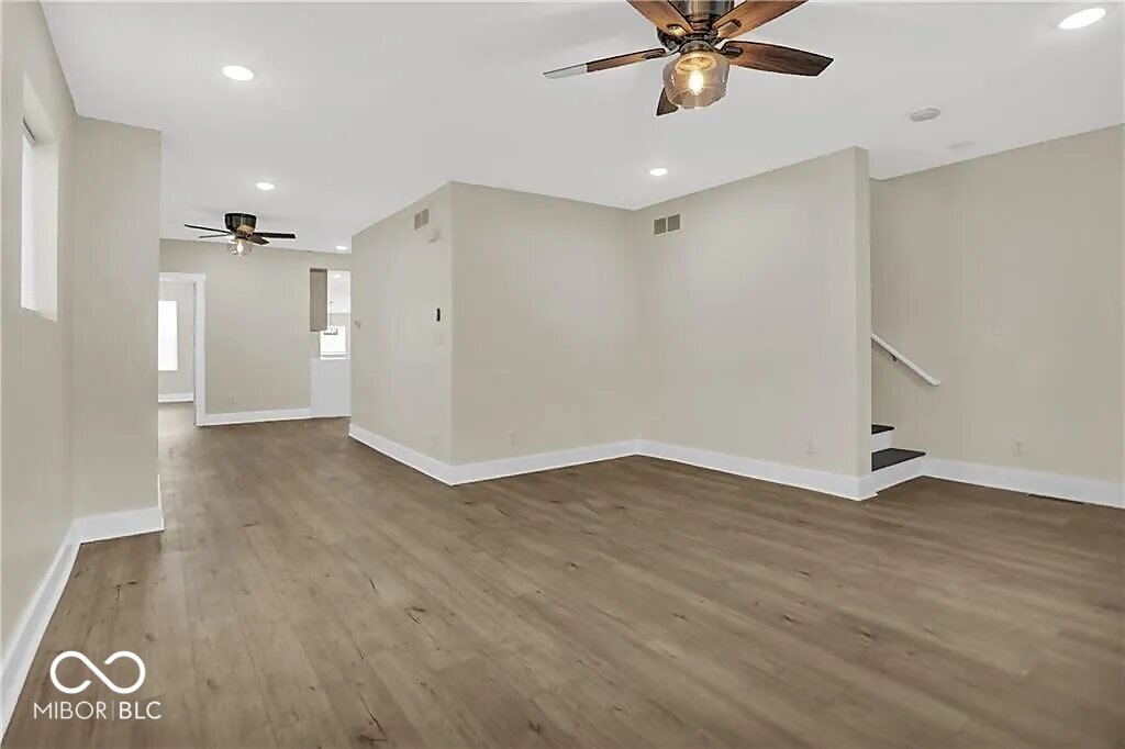1329 Lexington Avenue