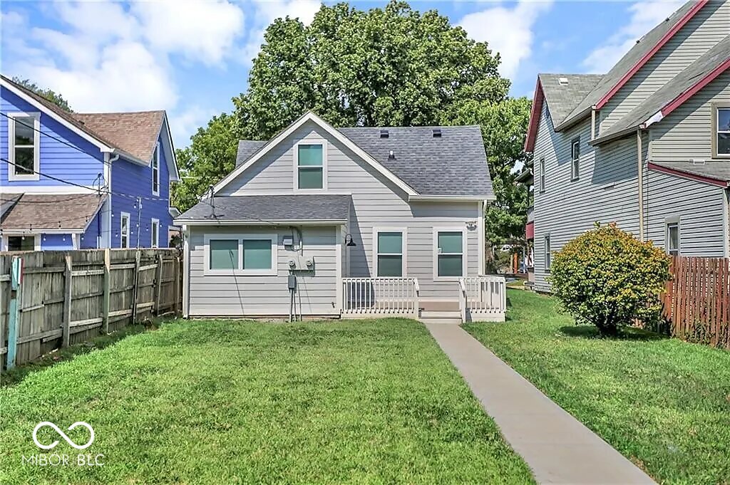 1329 Lexington Avenue
