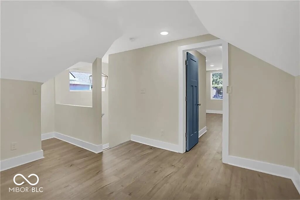 1329 Lexington Avenue