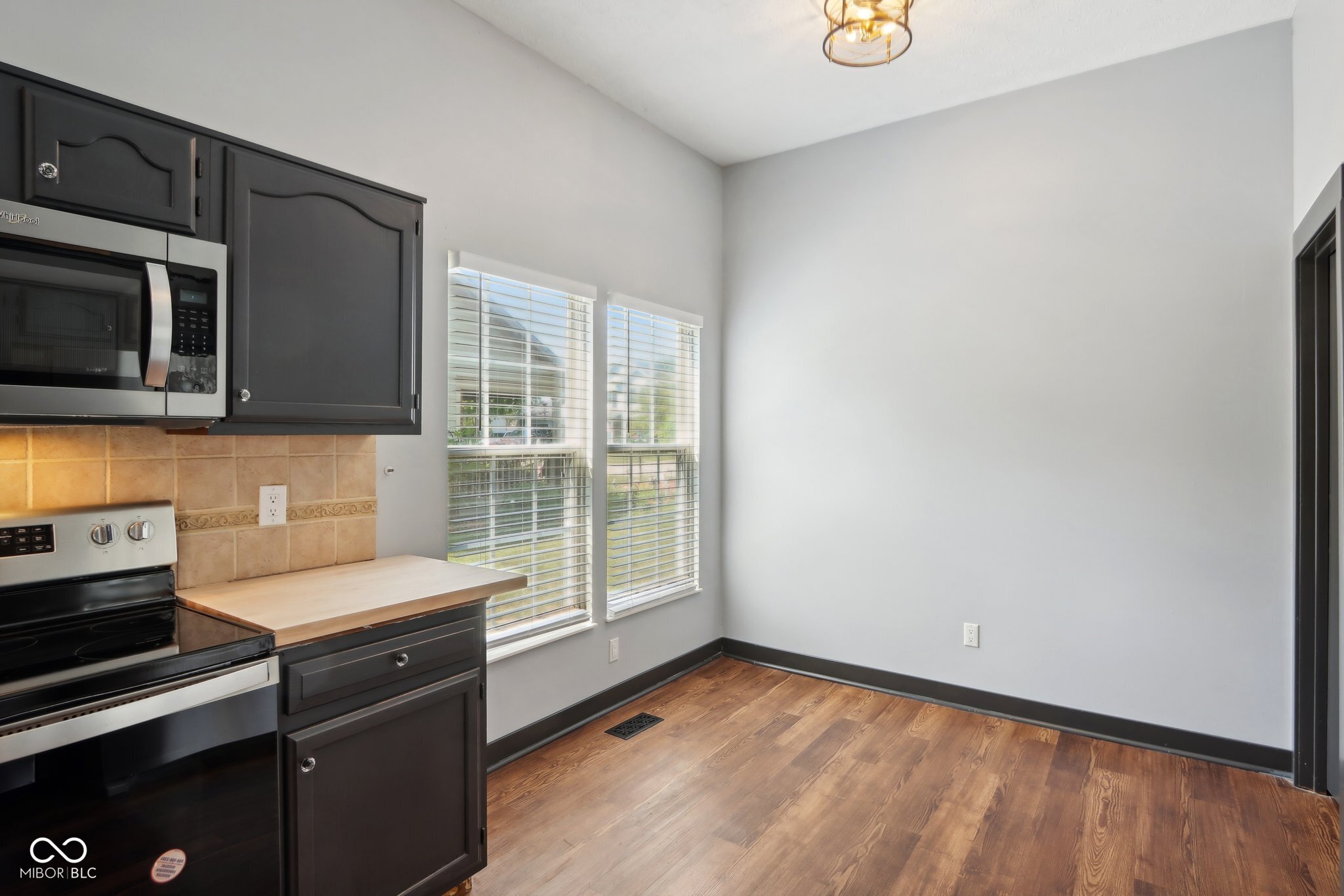 7811 Winding Creek Place
