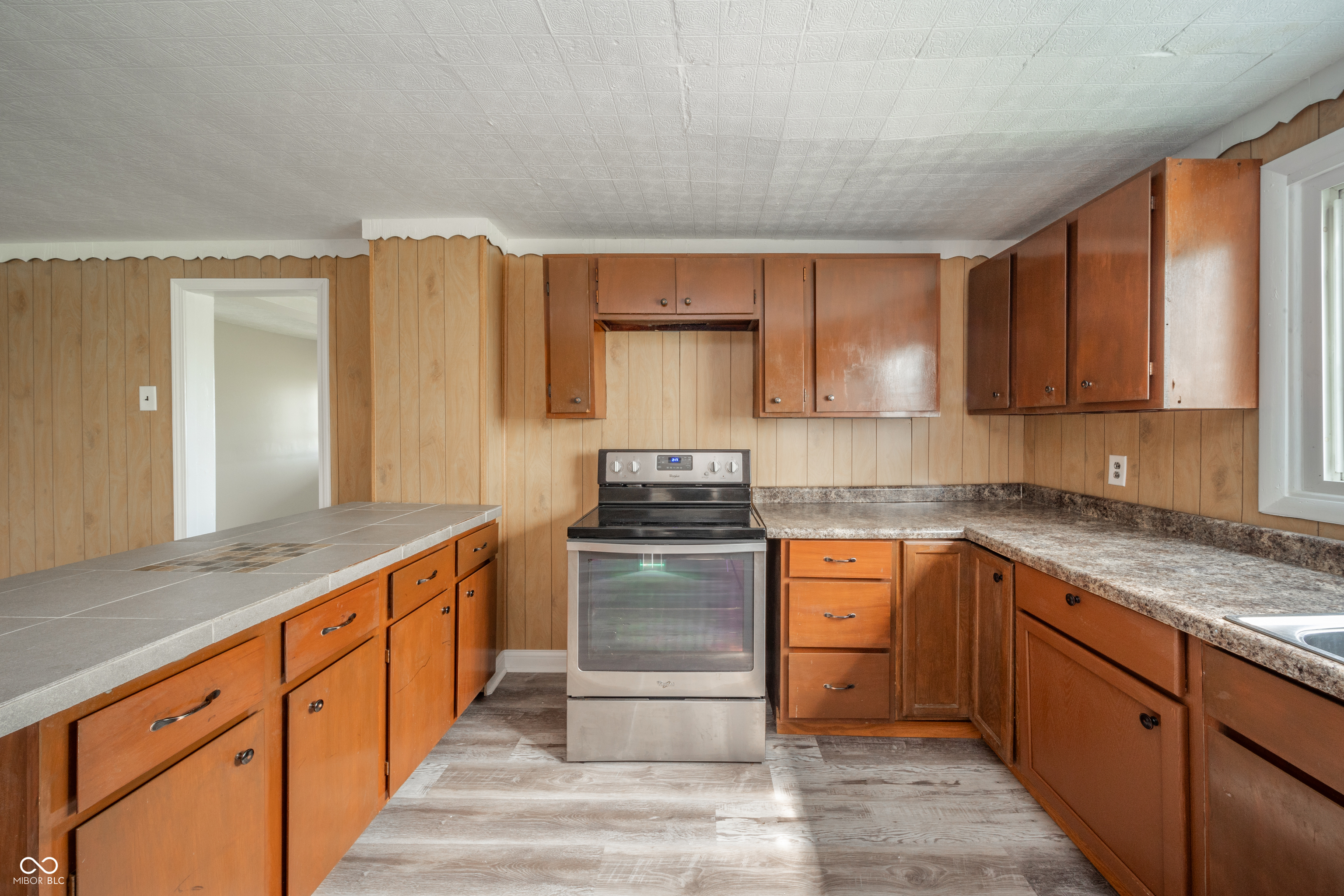 3825 W 25th Street