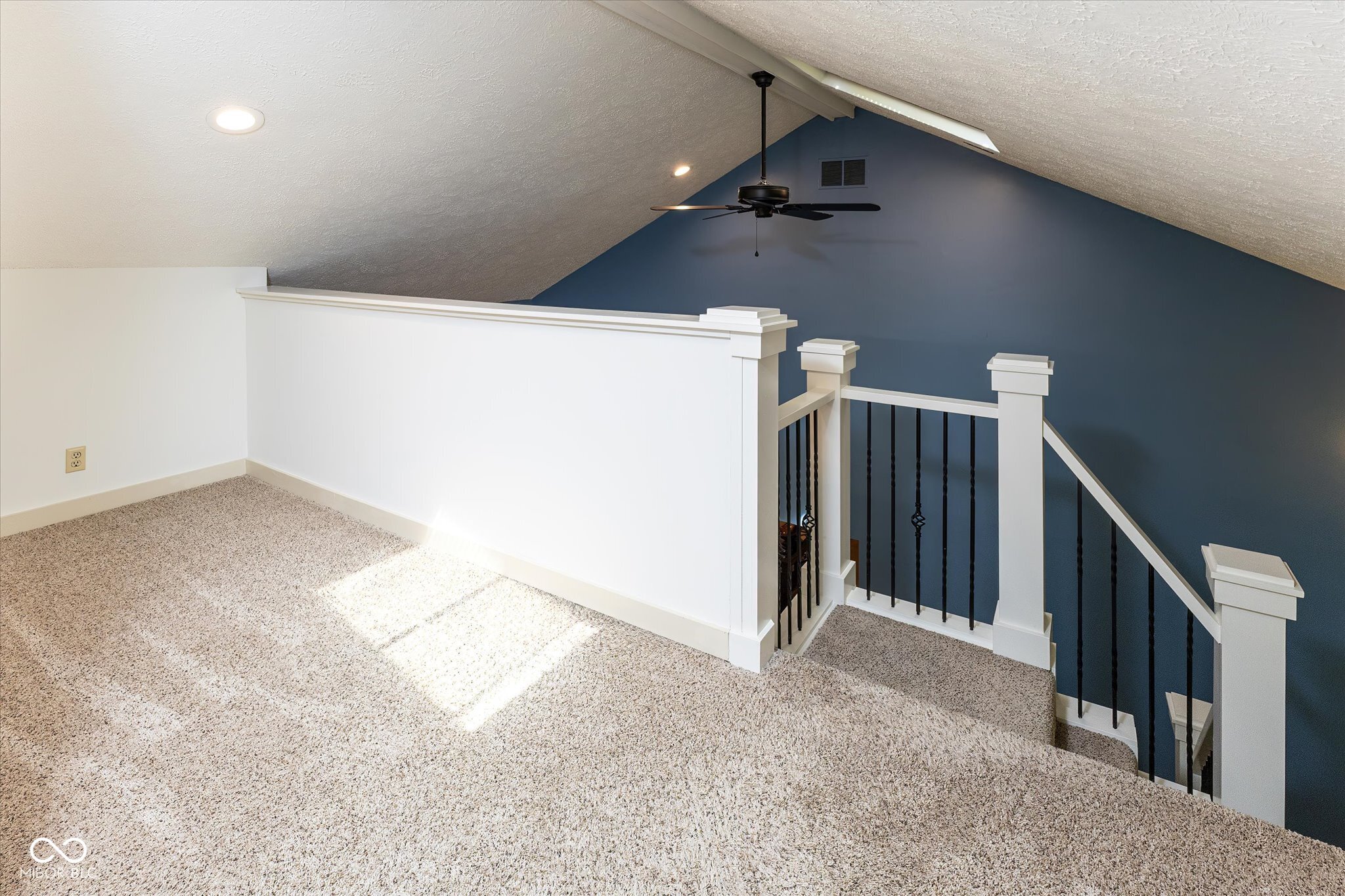 2610 Stonybrook Lane