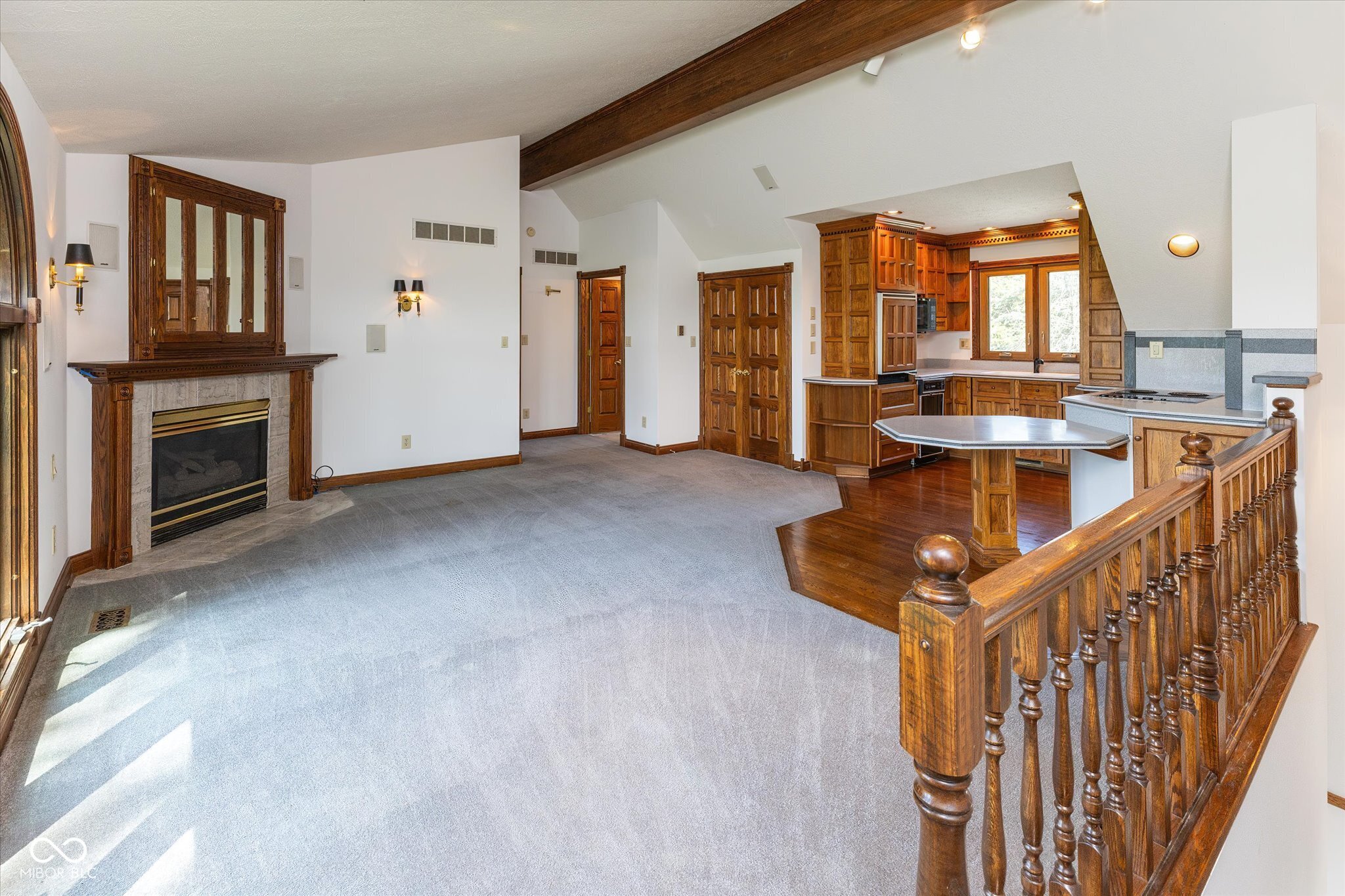 2610 Stonybrook Lane