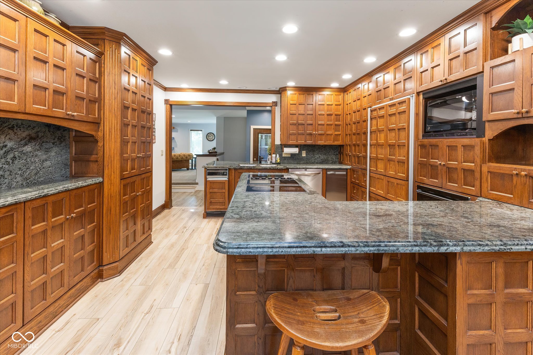 2610 Stonybrook Lane