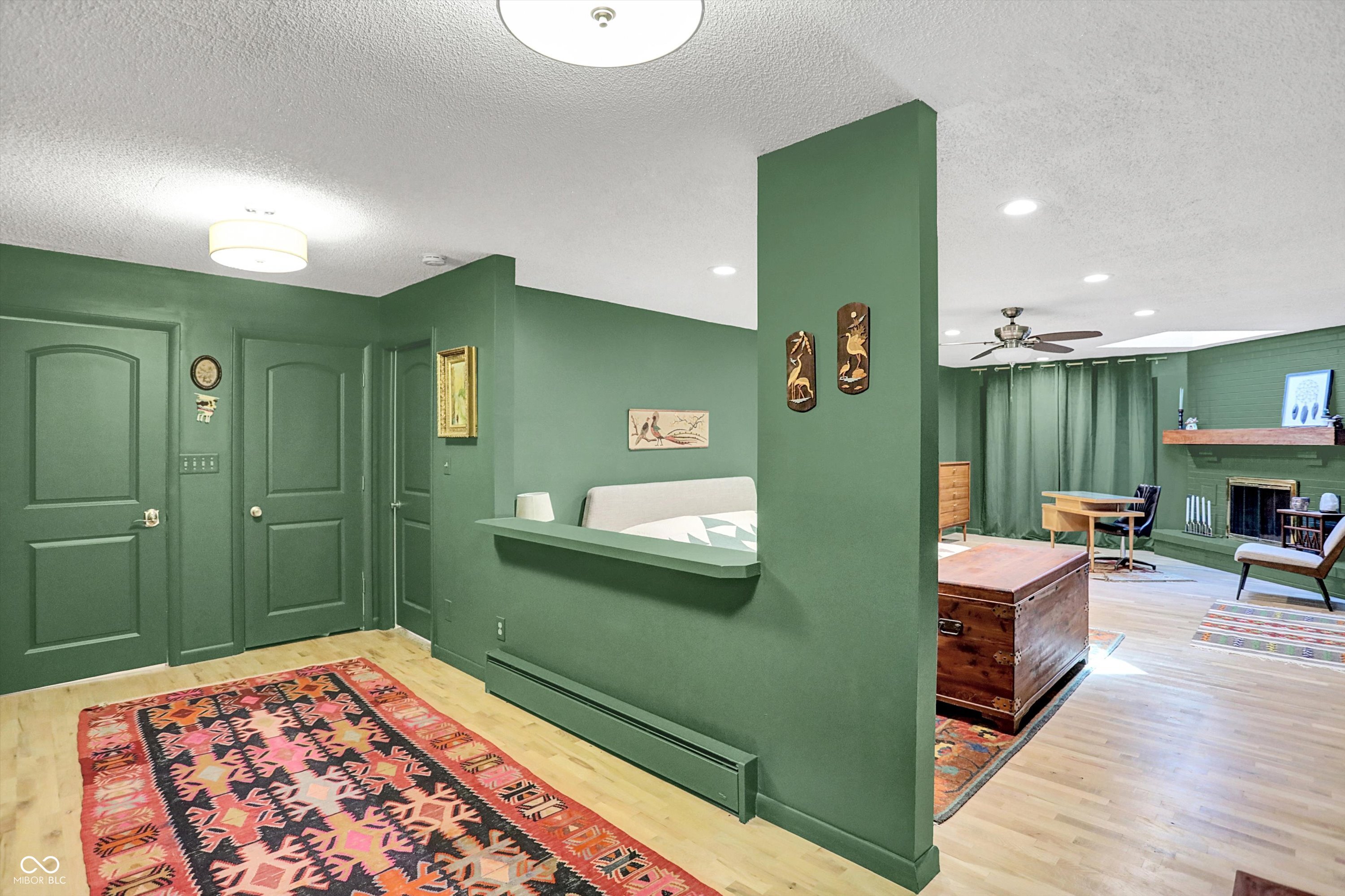 6431 Sunset Lane