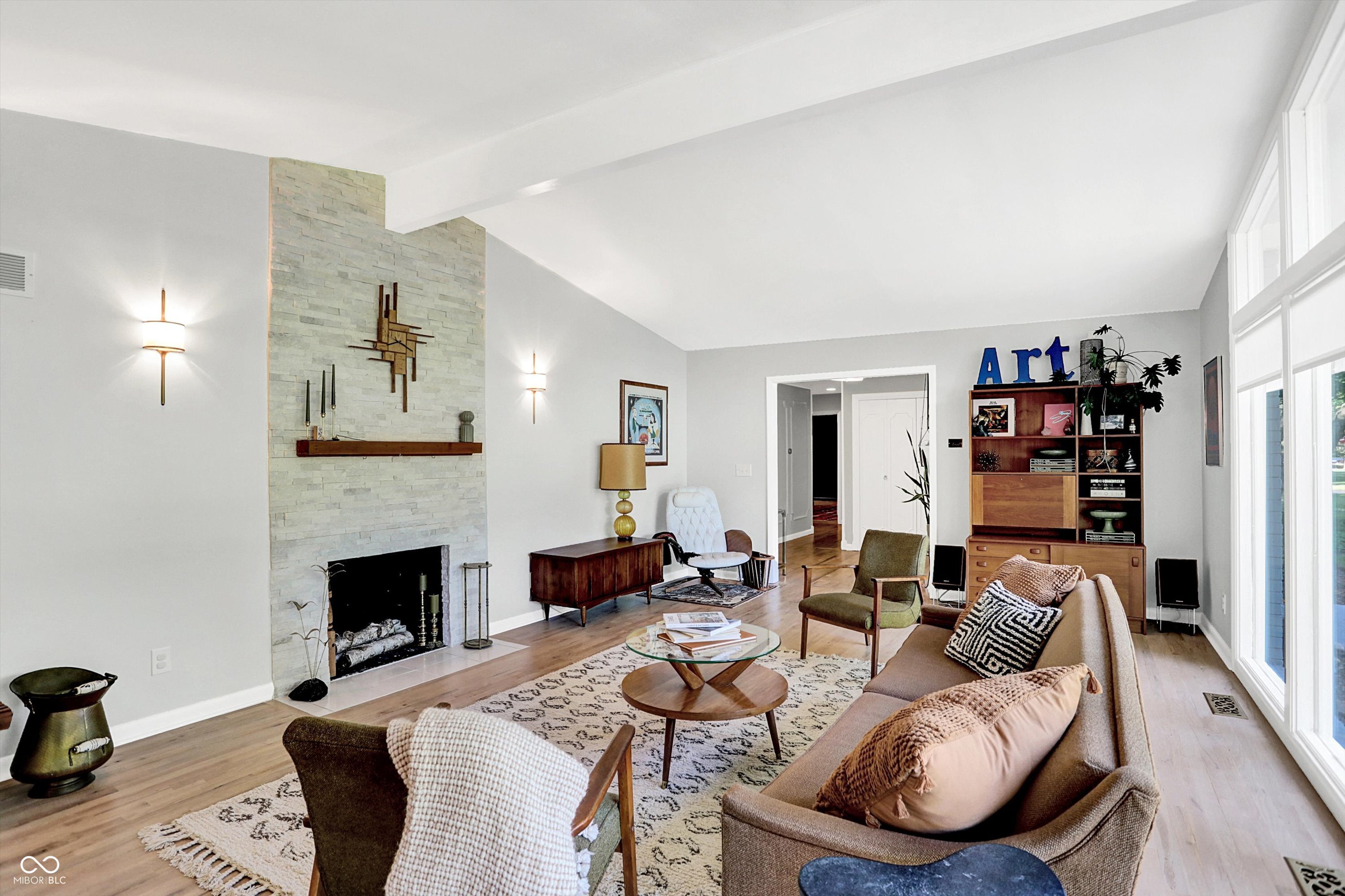 6431 Sunset Lane