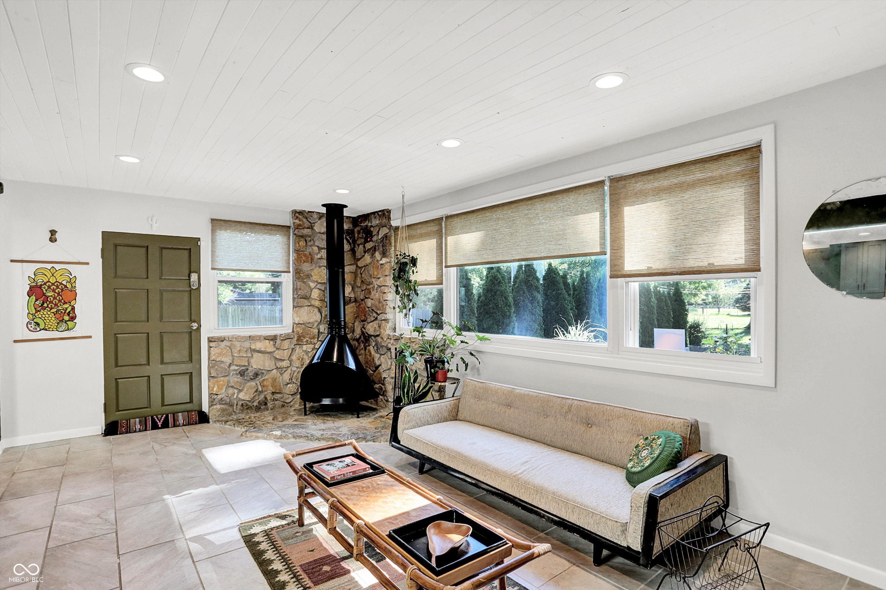 6431 Sunset Lane