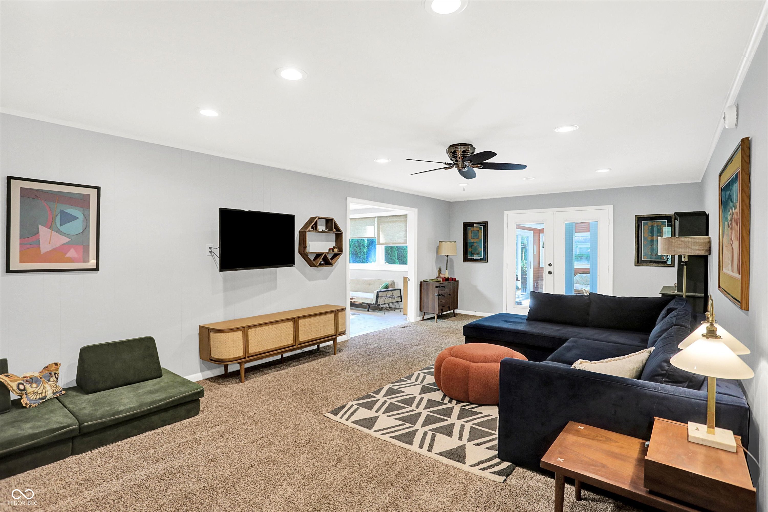 6431 Sunset Lane