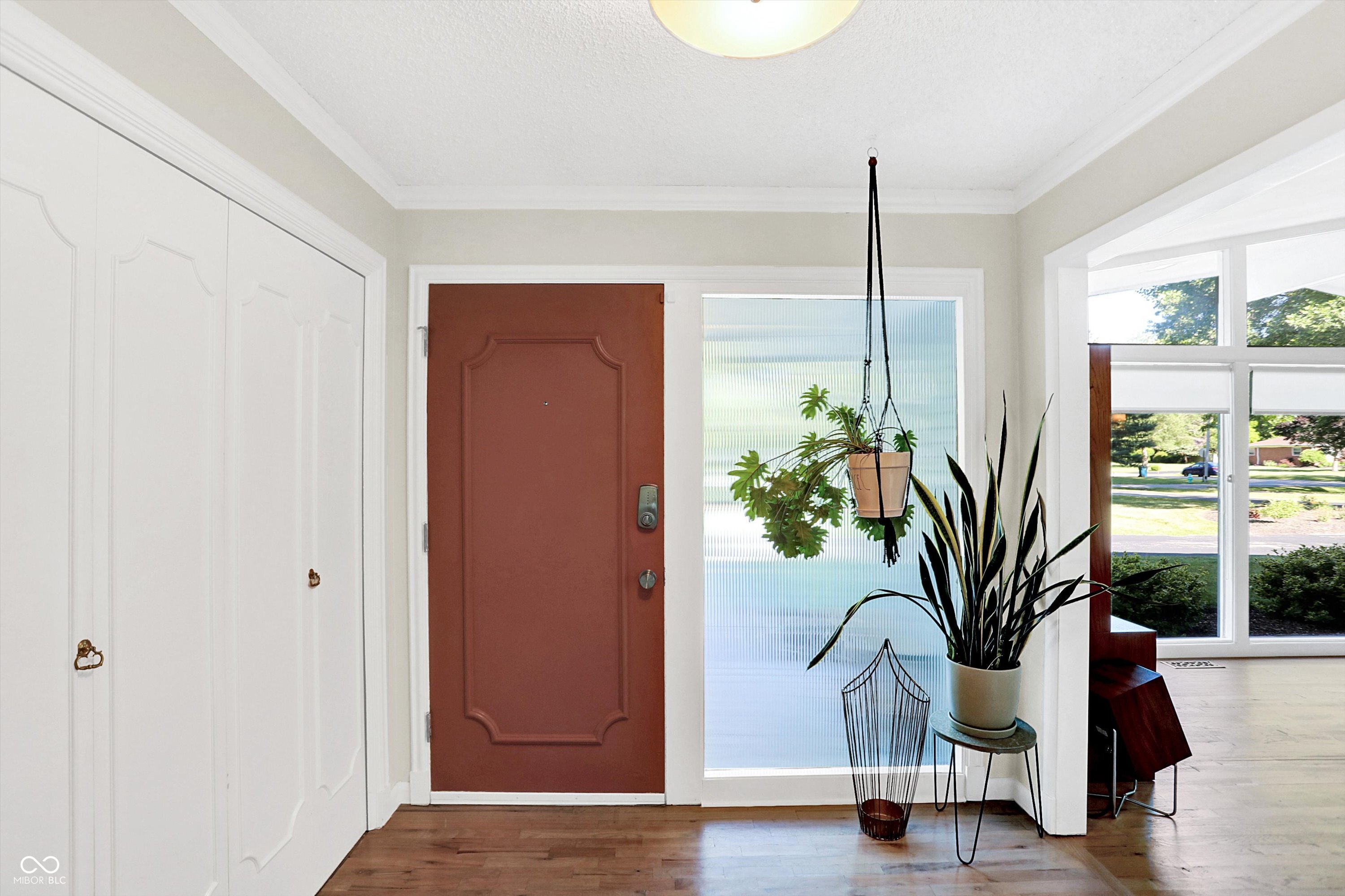 6431 Sunset Lane