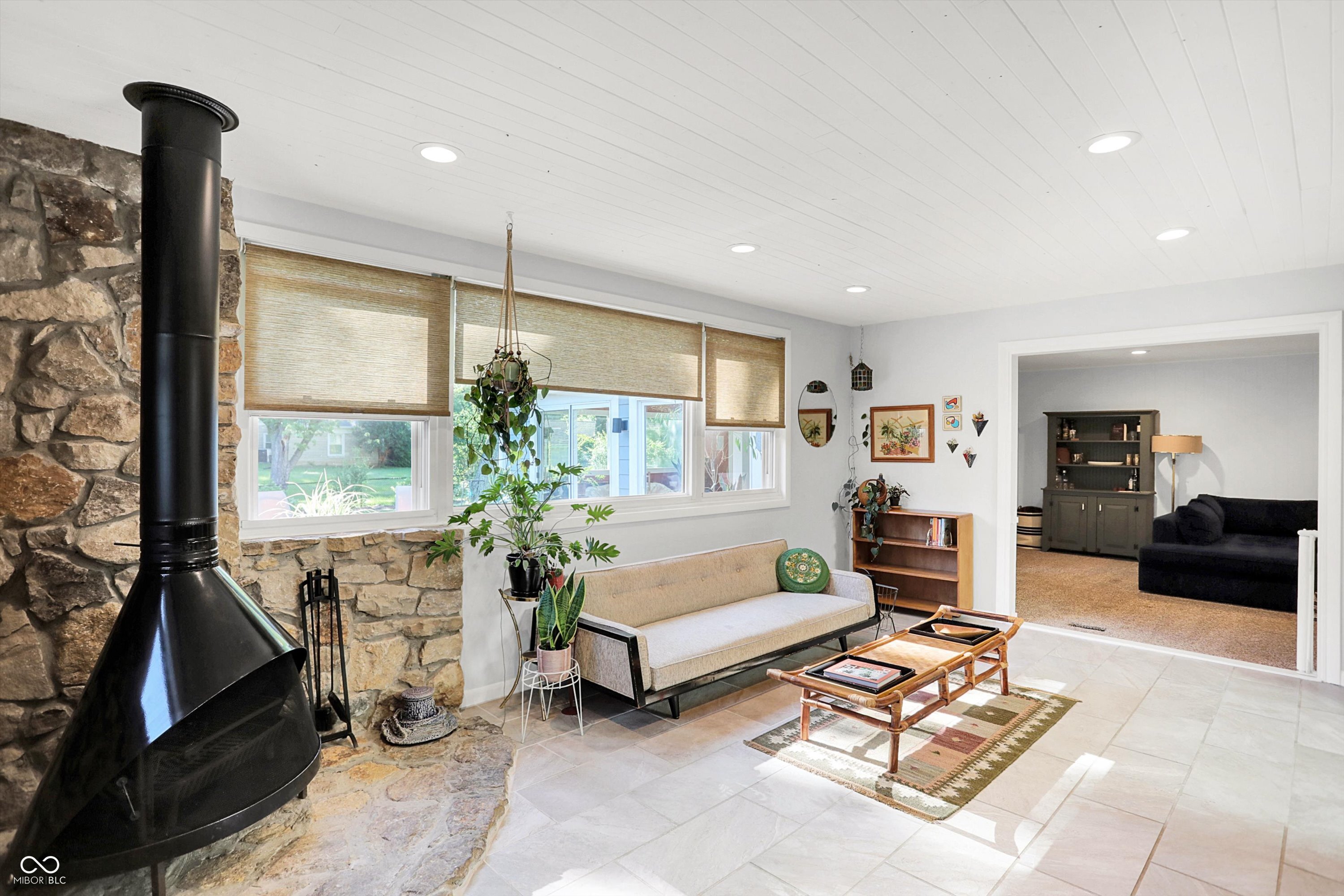 6431 Sunset Lane