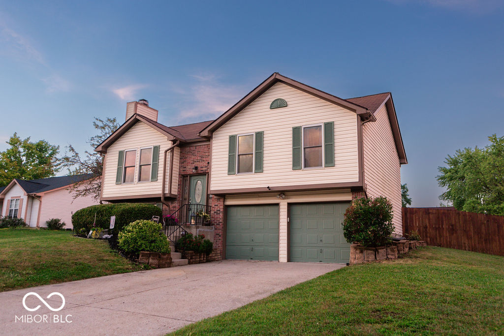 5516 Vicksburg Drive
