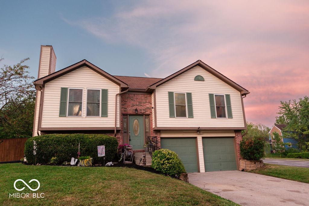 5516 Vicksburg Drive