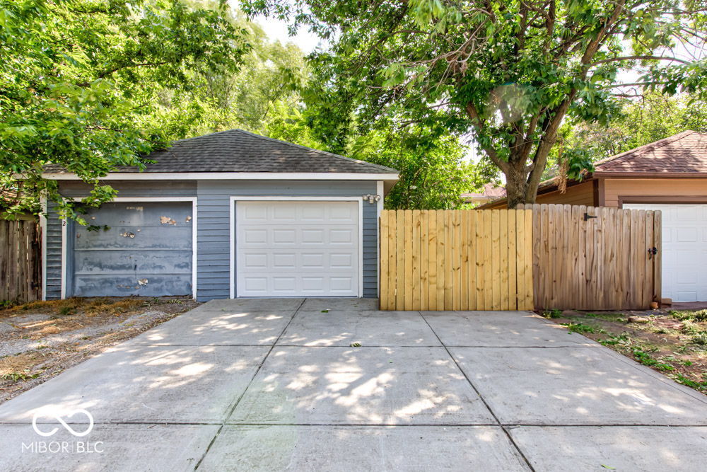 1240 Central Avenue
