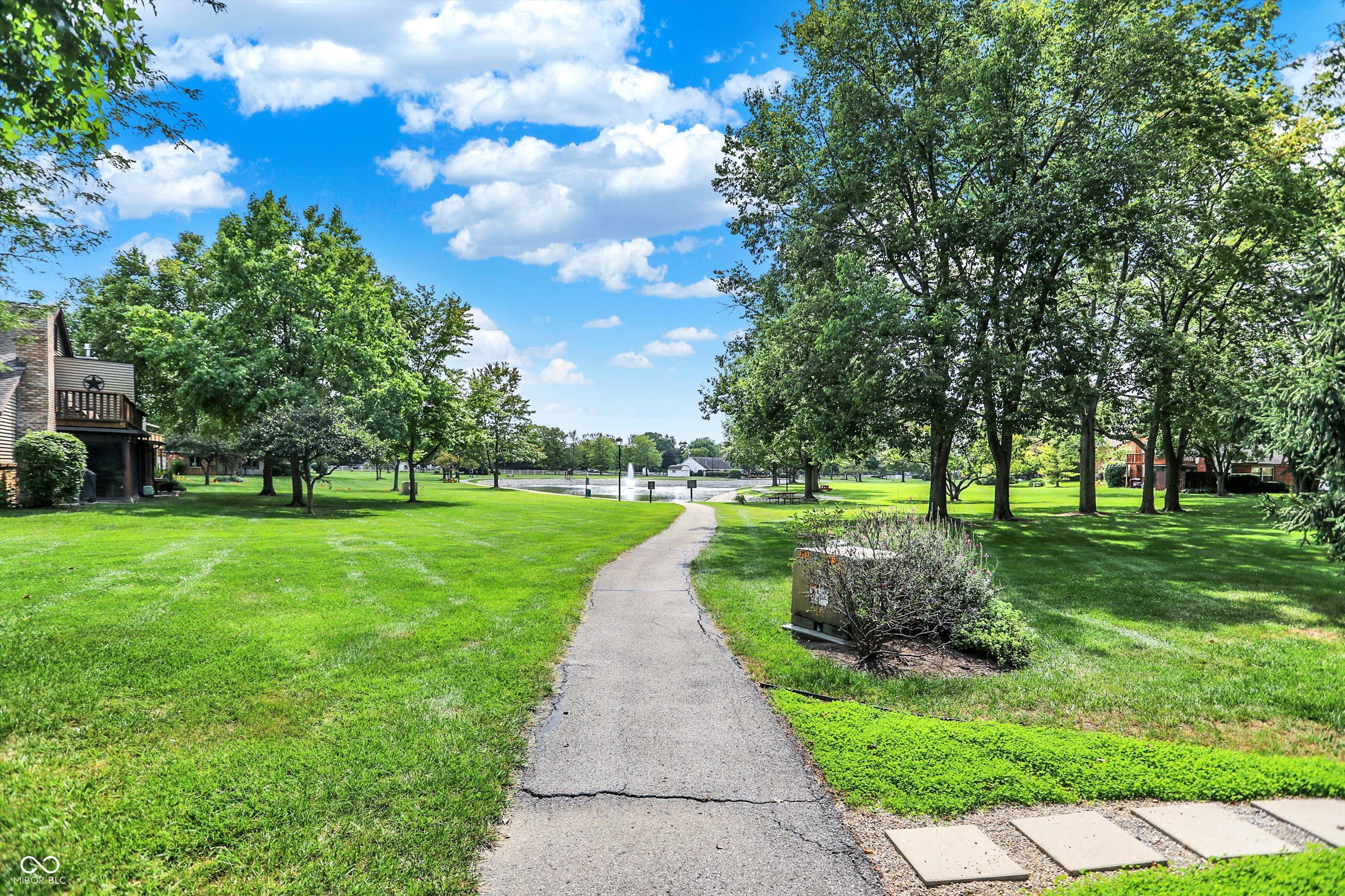7551 Prairie Lake Drive
