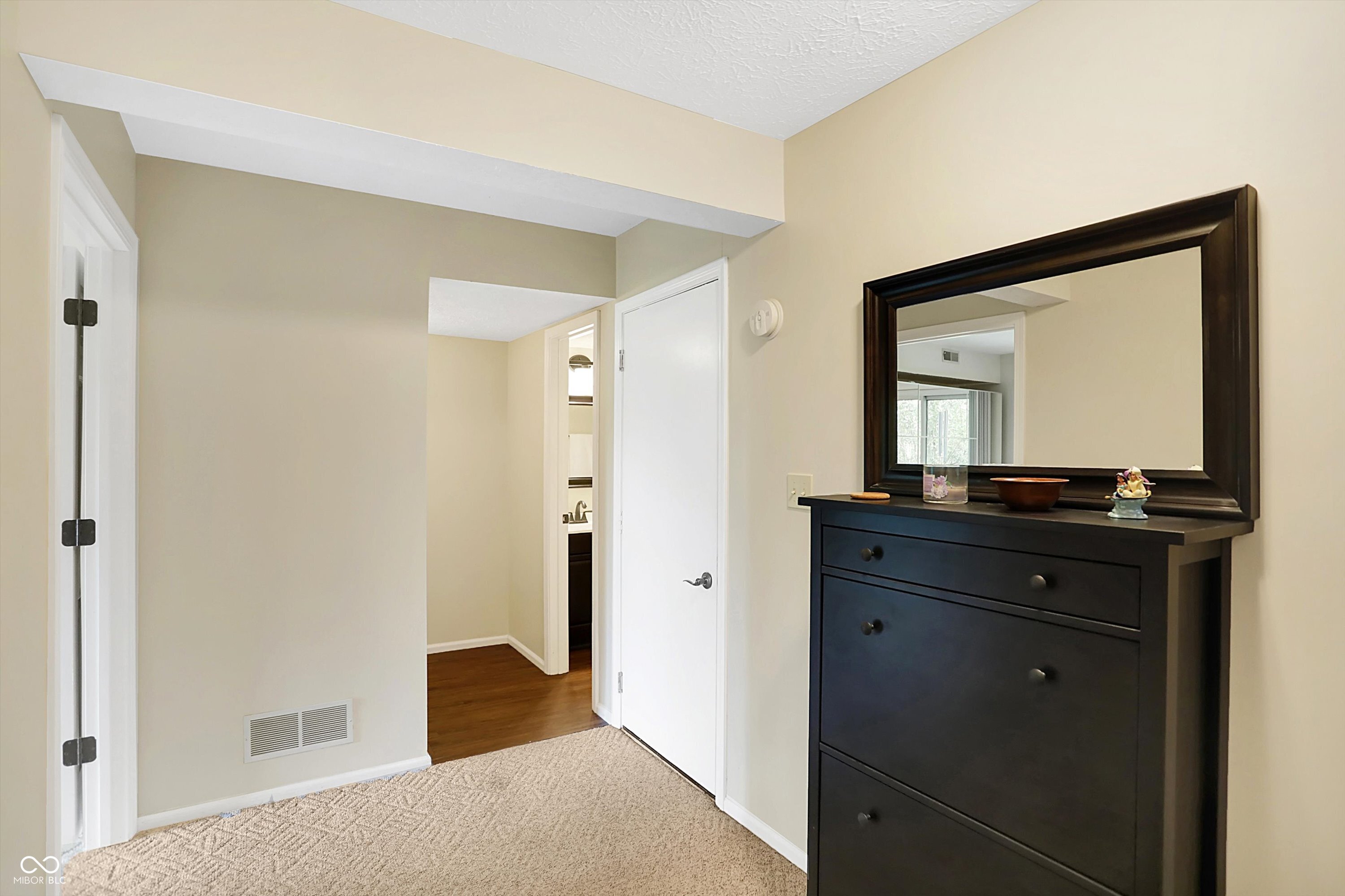 7551 Prairie Lake Drive