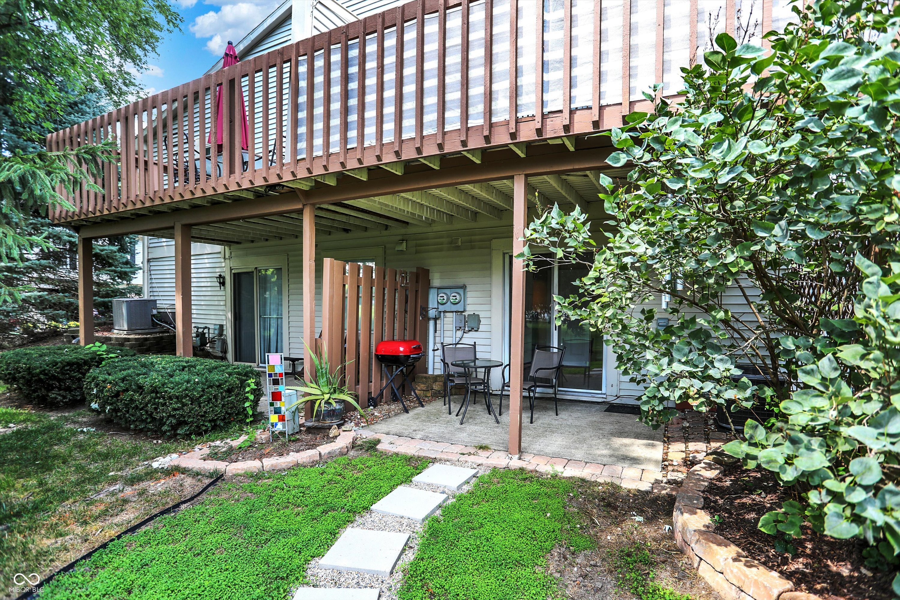 7551 Prairie Lake Drive