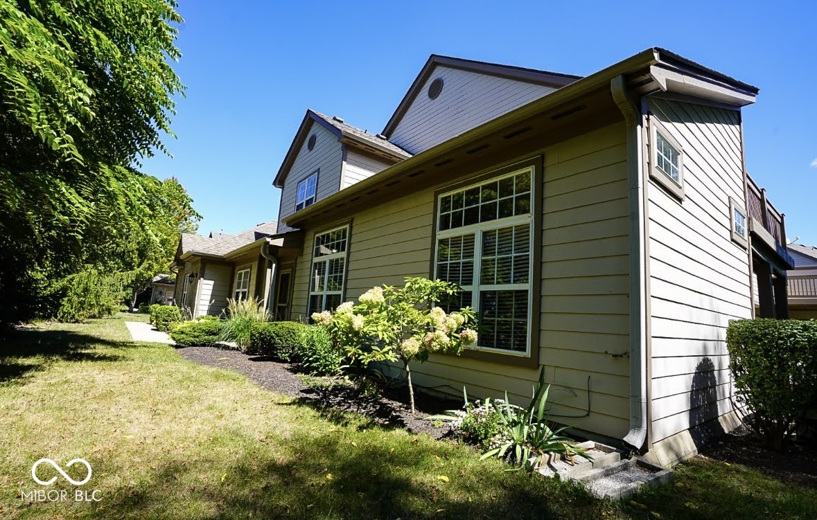 9067 Alcott Court