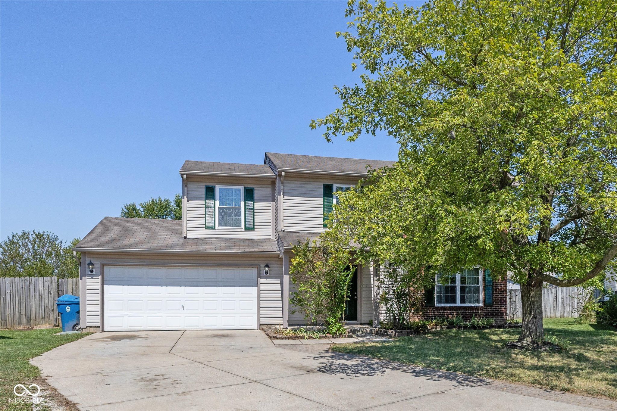 5124 W Longmeadow Court