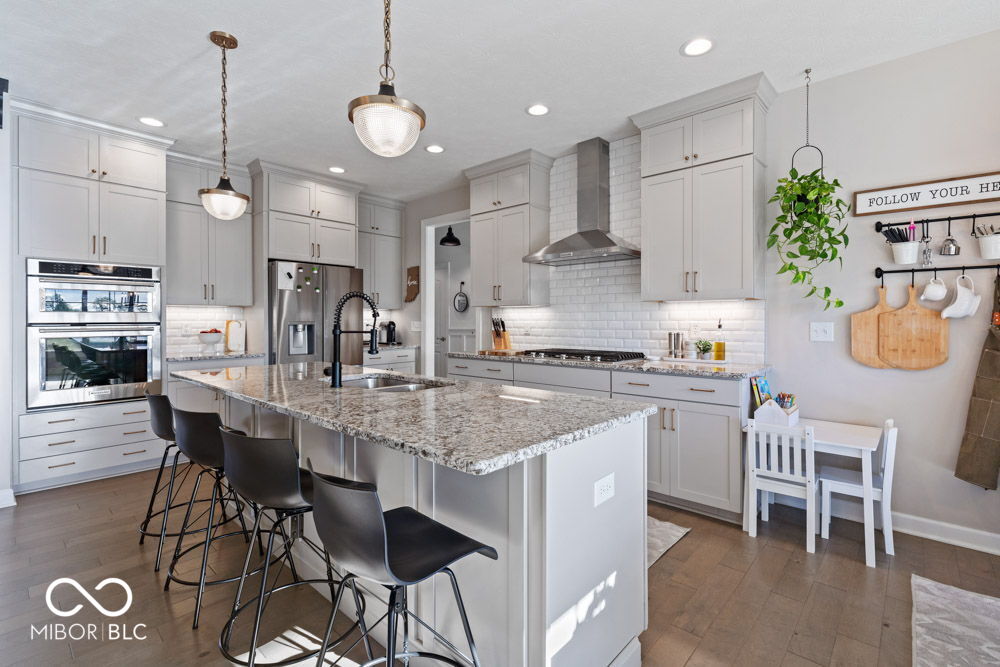 16301 Stonewolf Boulevard