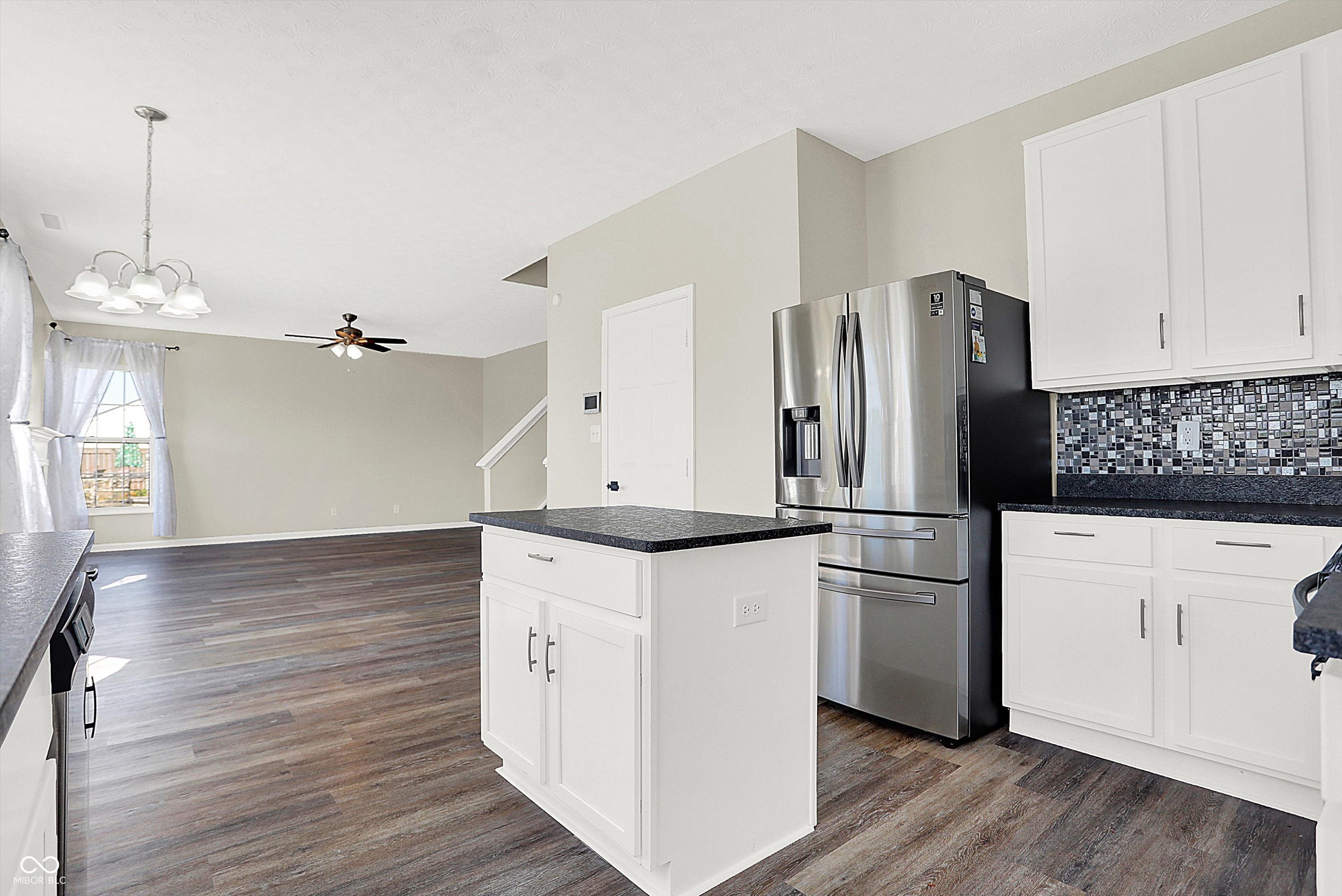 6712 Coppel Court