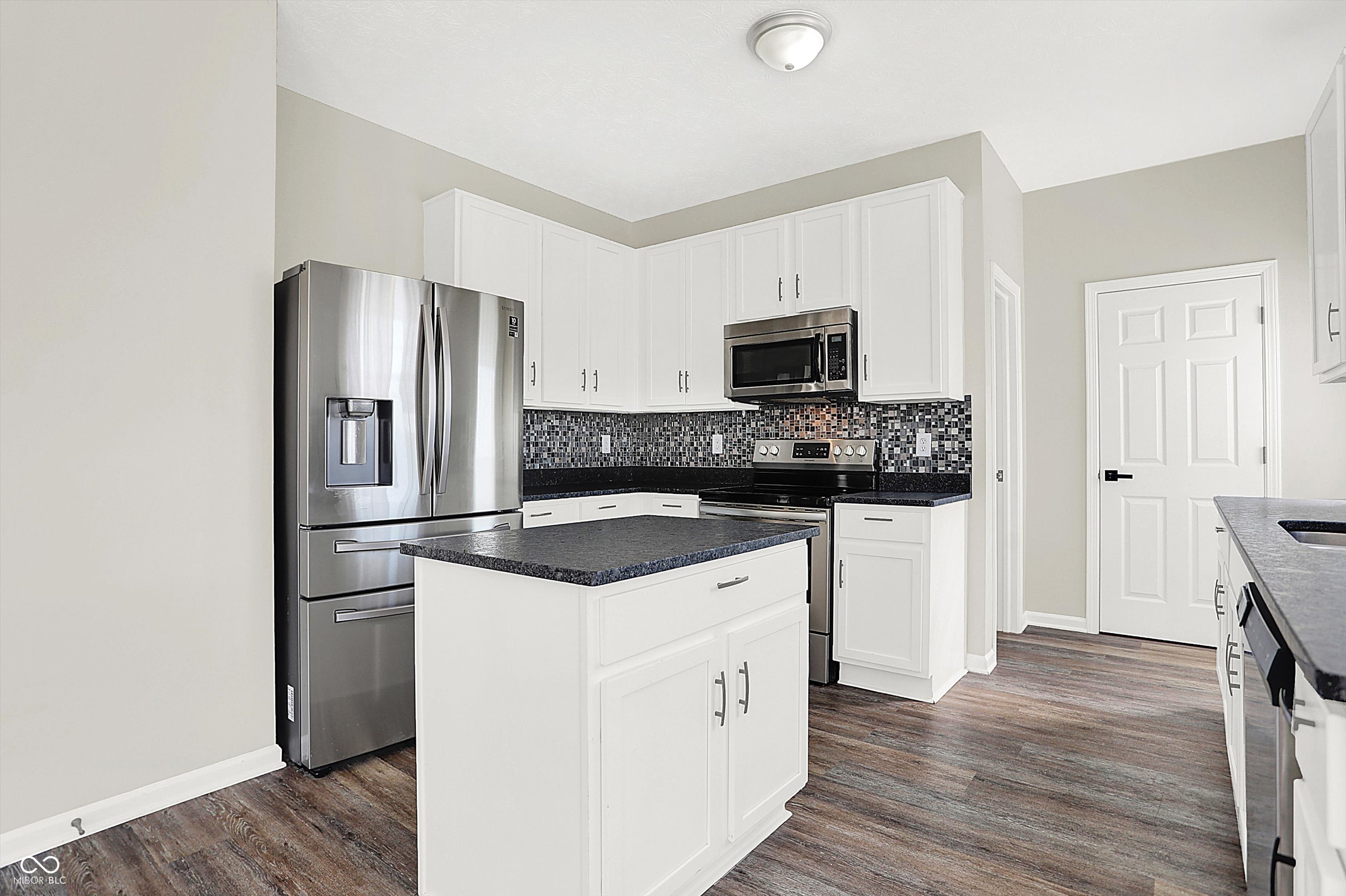 6712 Coppel Court