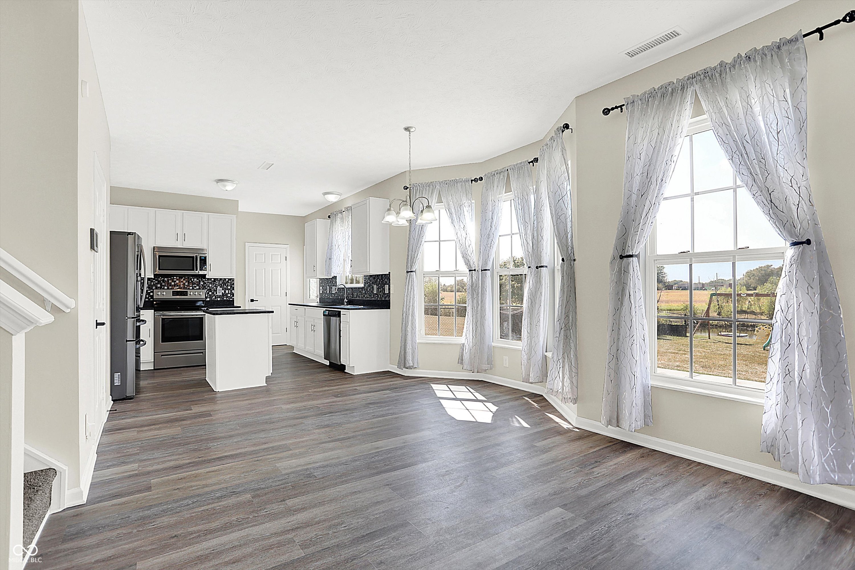 6712 Coppel Court