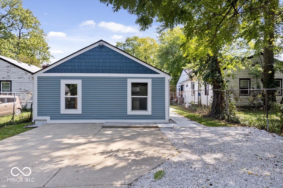 3046 N Colorado Avenue