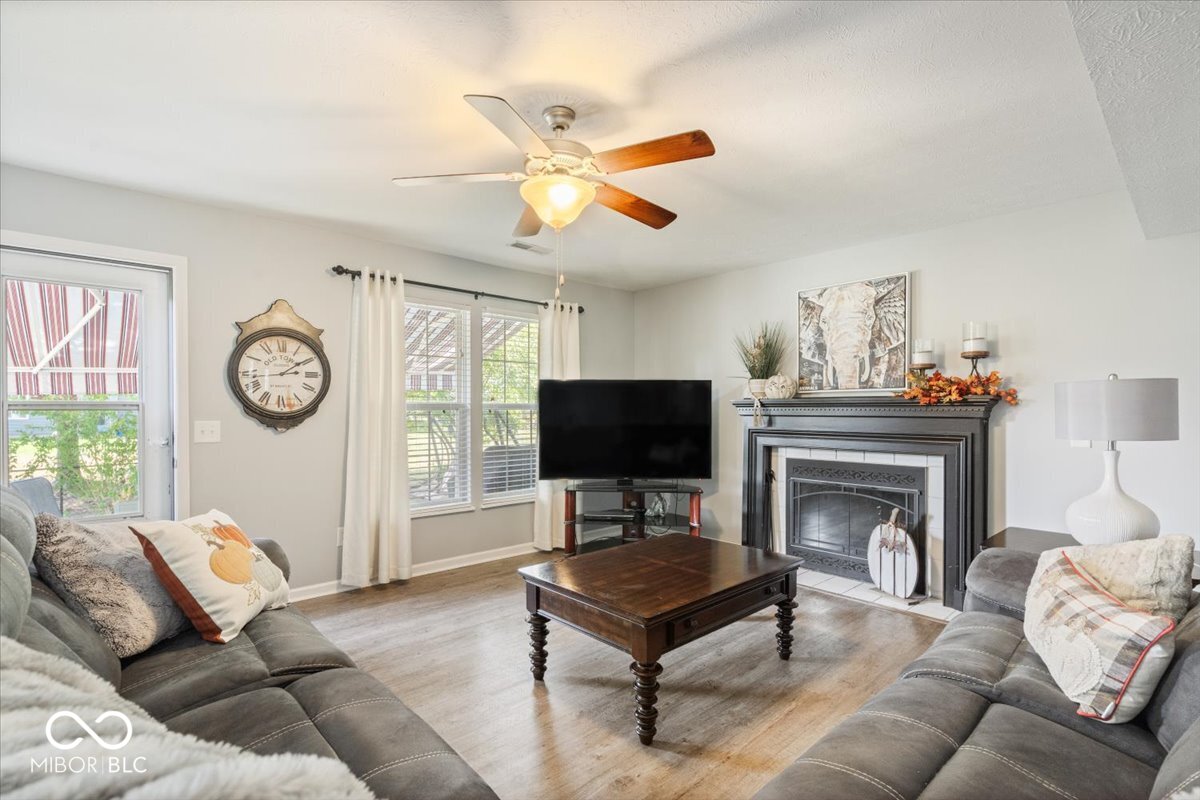 9443 Grandview Court