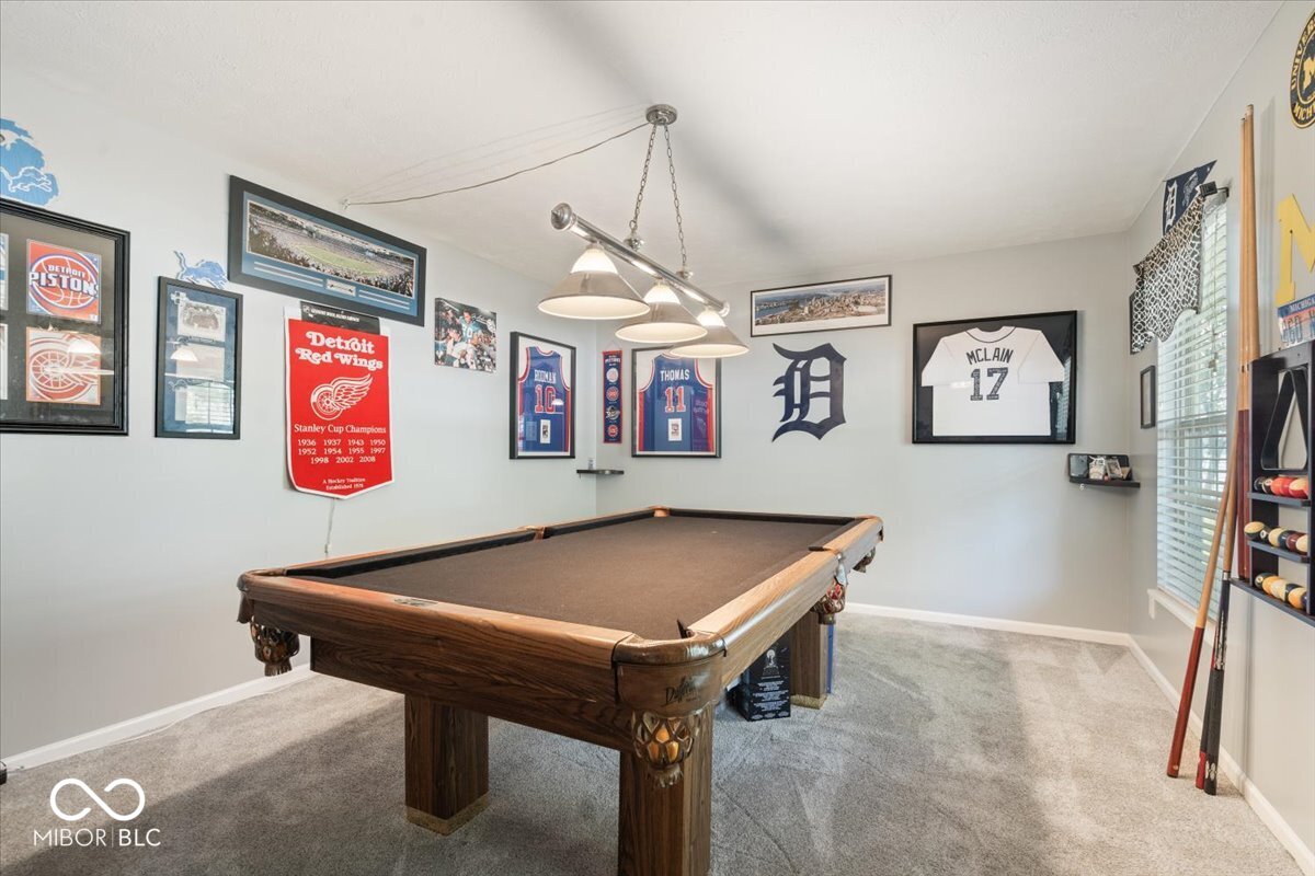 9443 Grandview Court