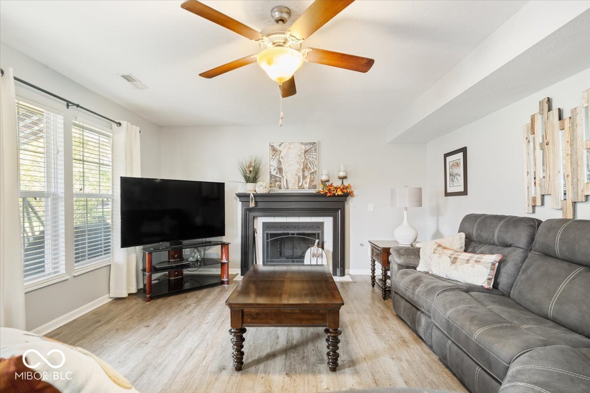 9443 Grandview Court