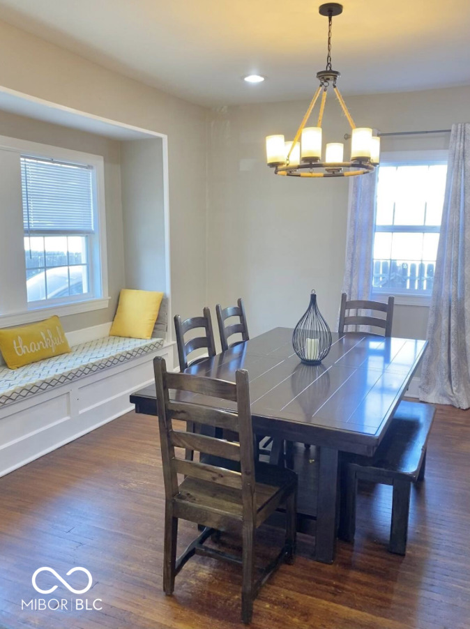 1122 Reid Place