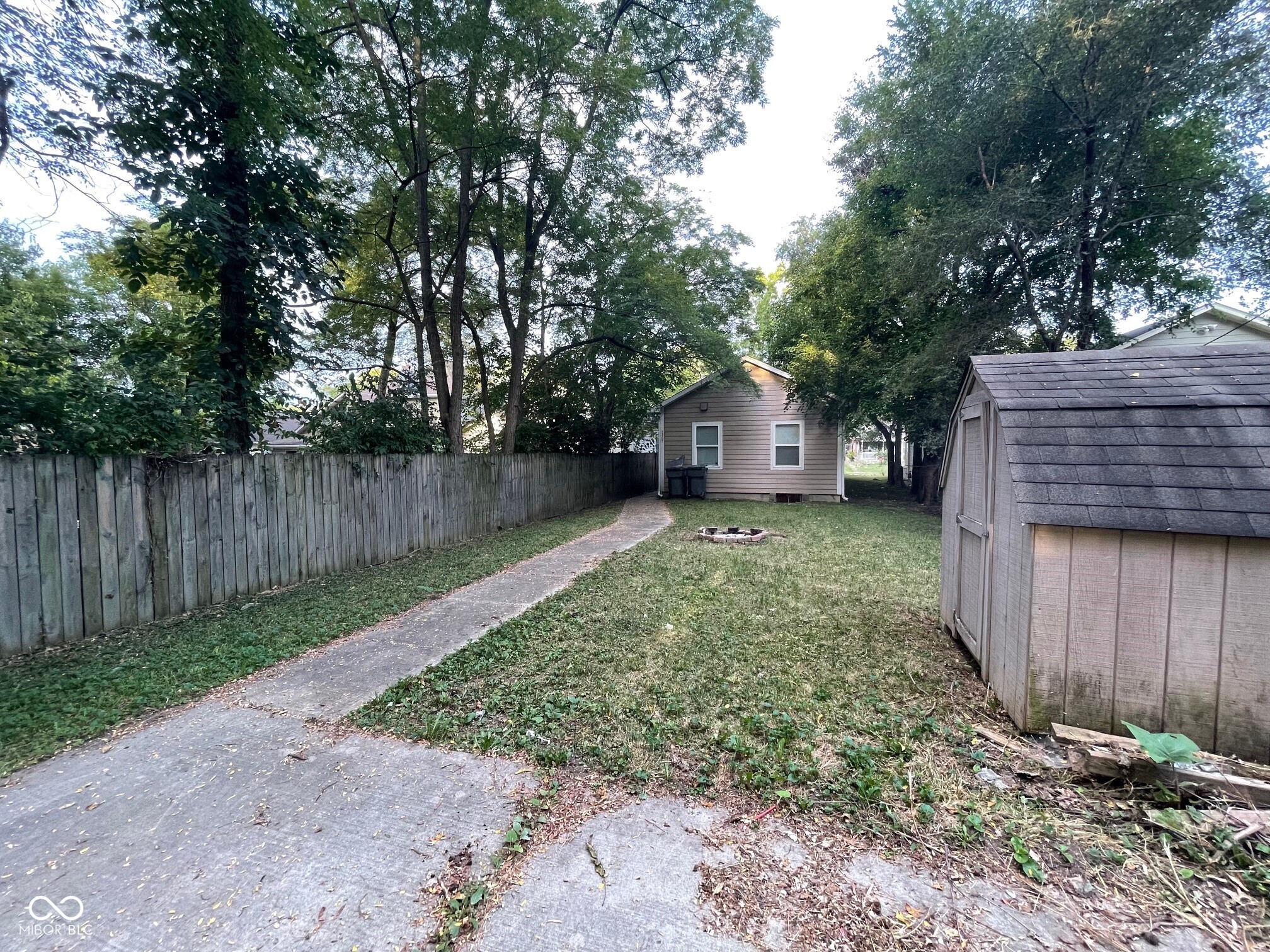 2407 Adams Street