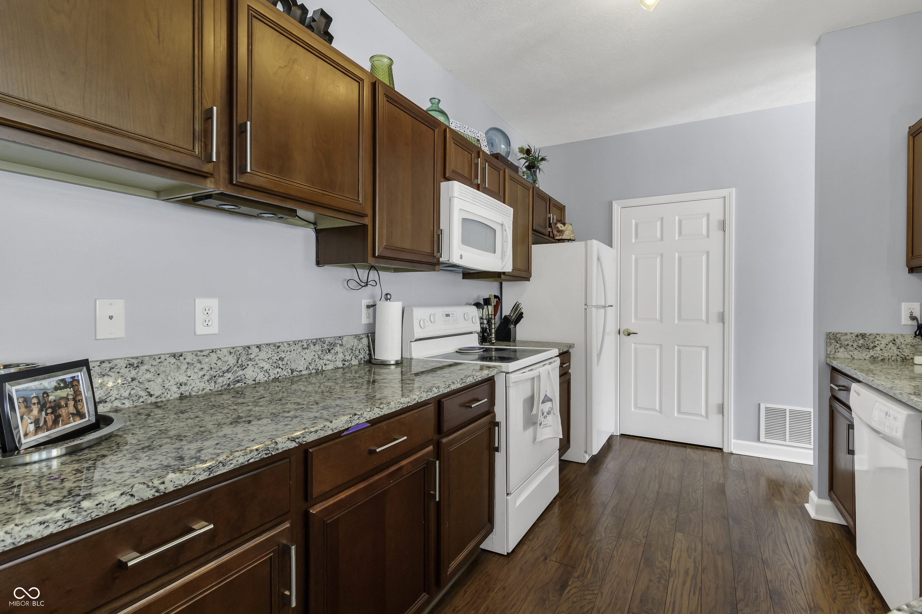 9662 Rialto Trail
