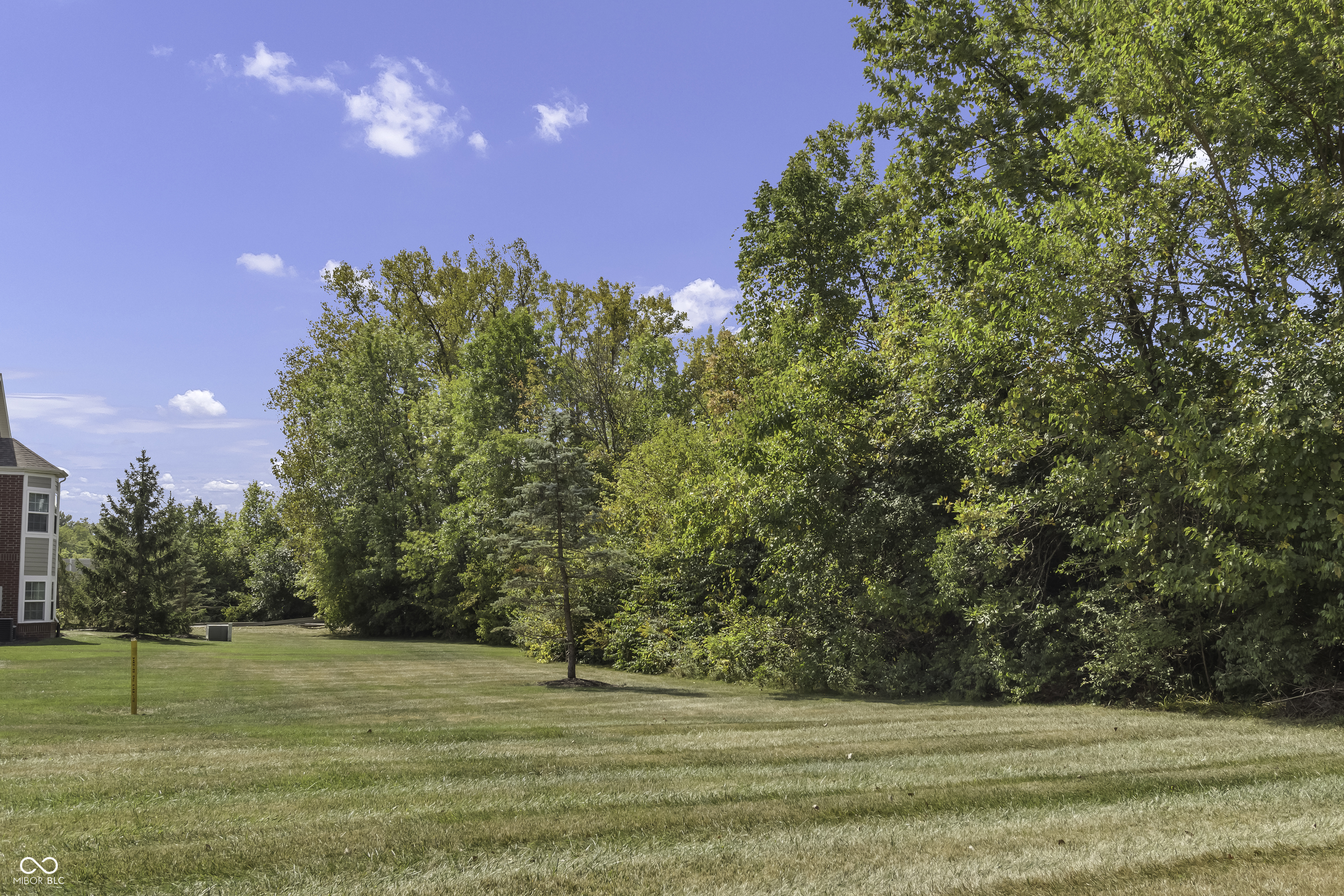 9662 Rialto Trail