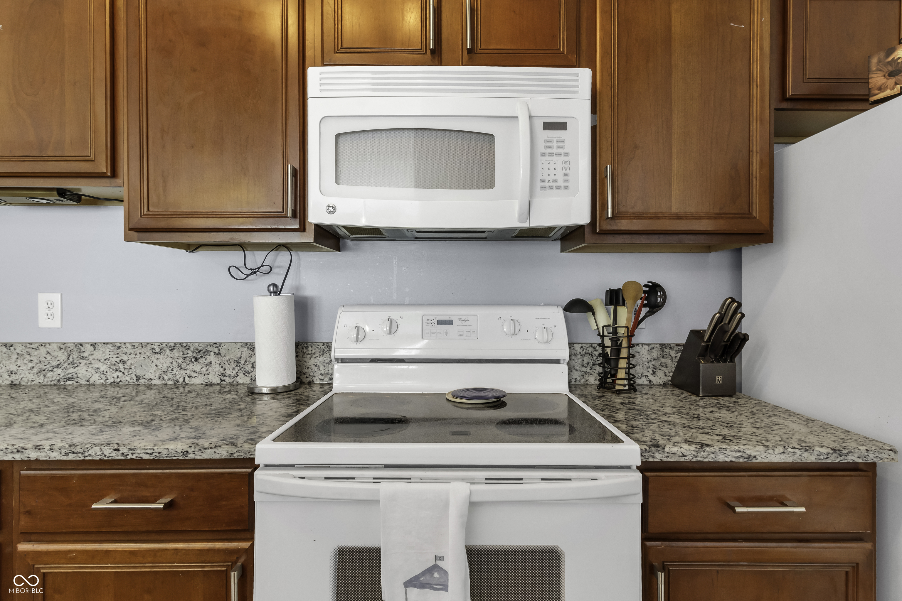 9662 Rialto Trail