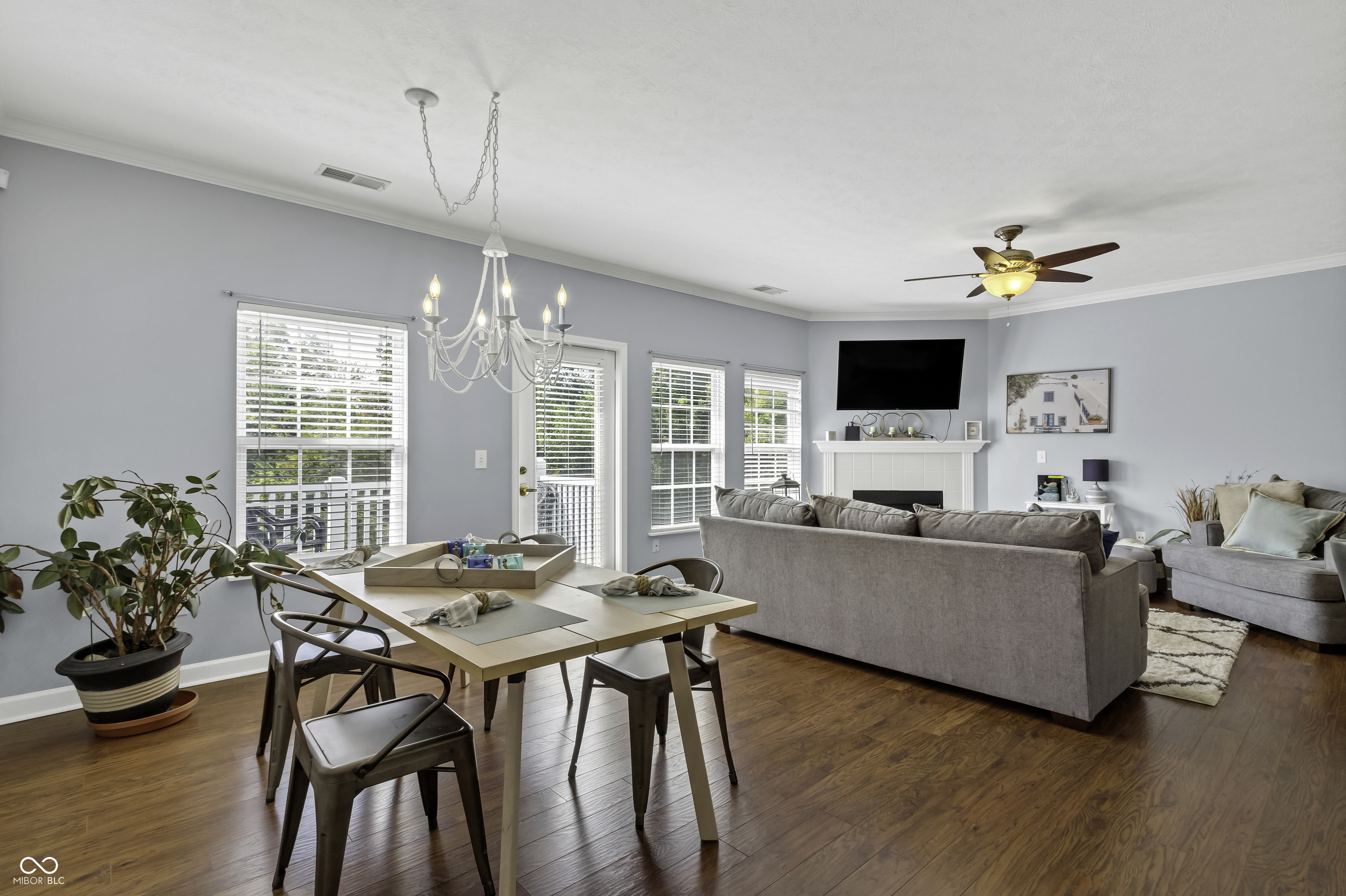 9662 Rialto Trail