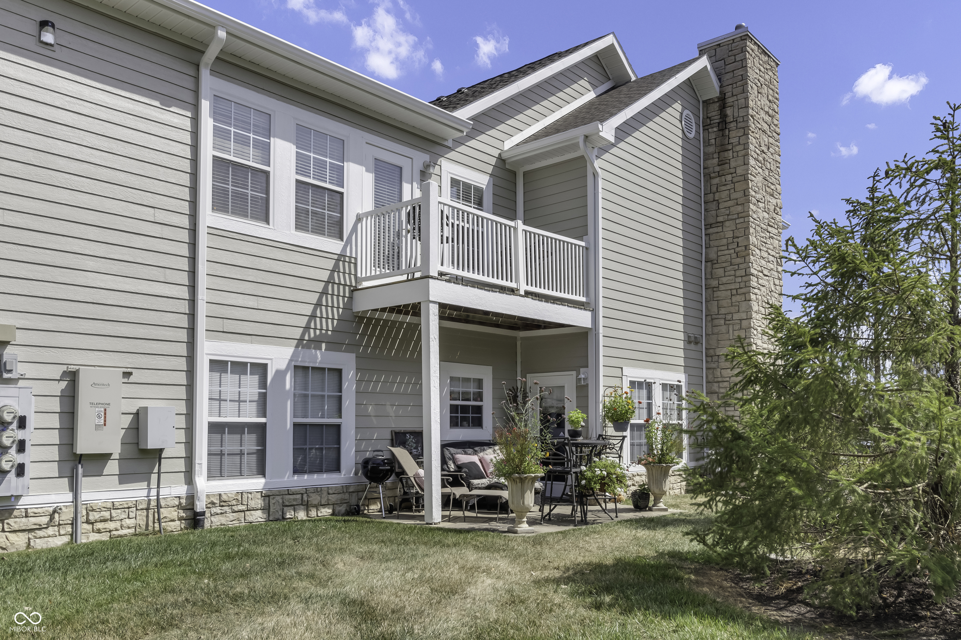 9662 Rialto Trail