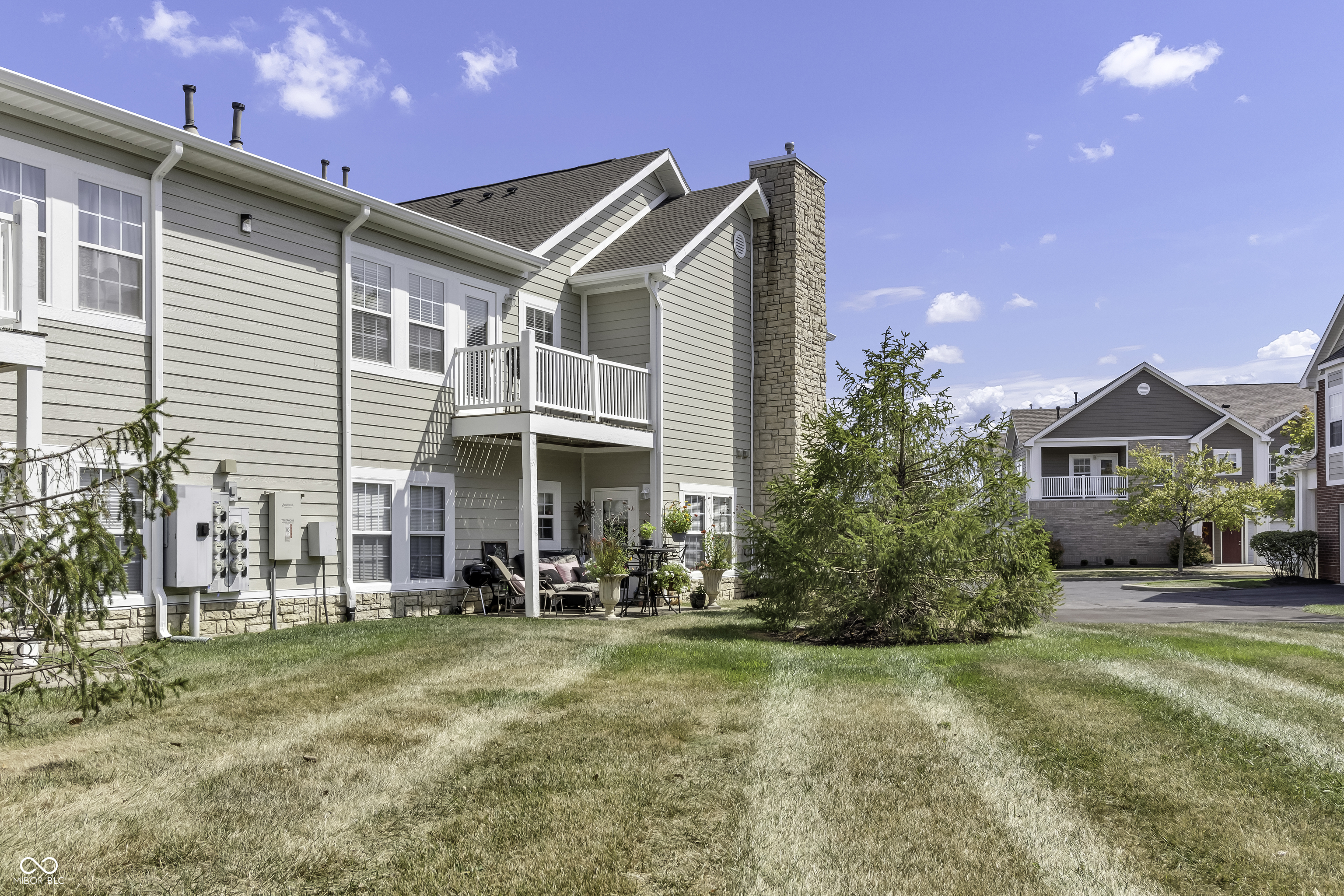 9662 Rialto Trail