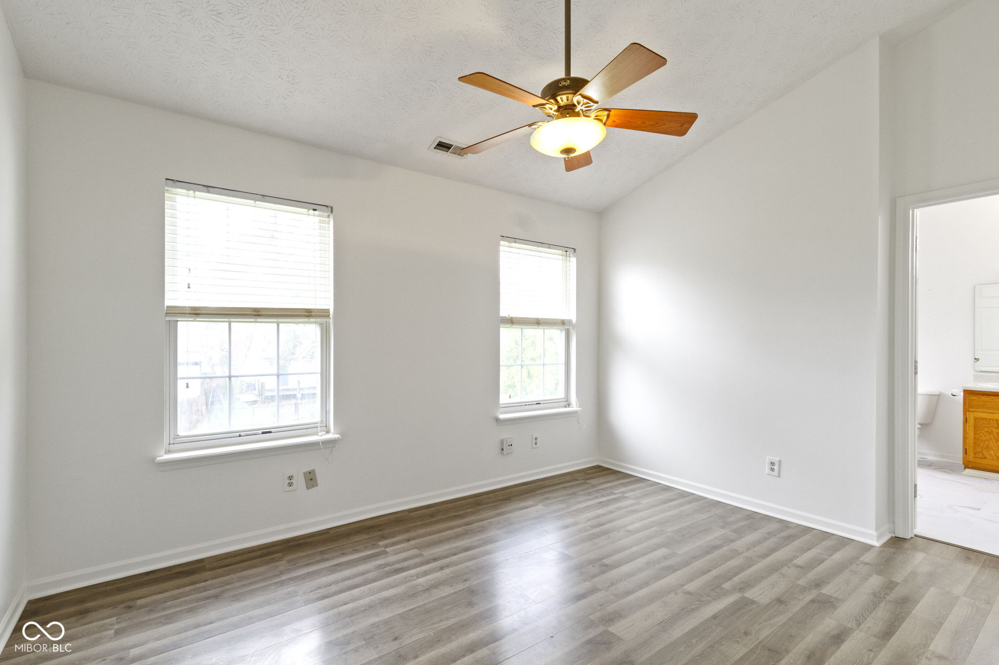 5018 Quail Ridge Lane