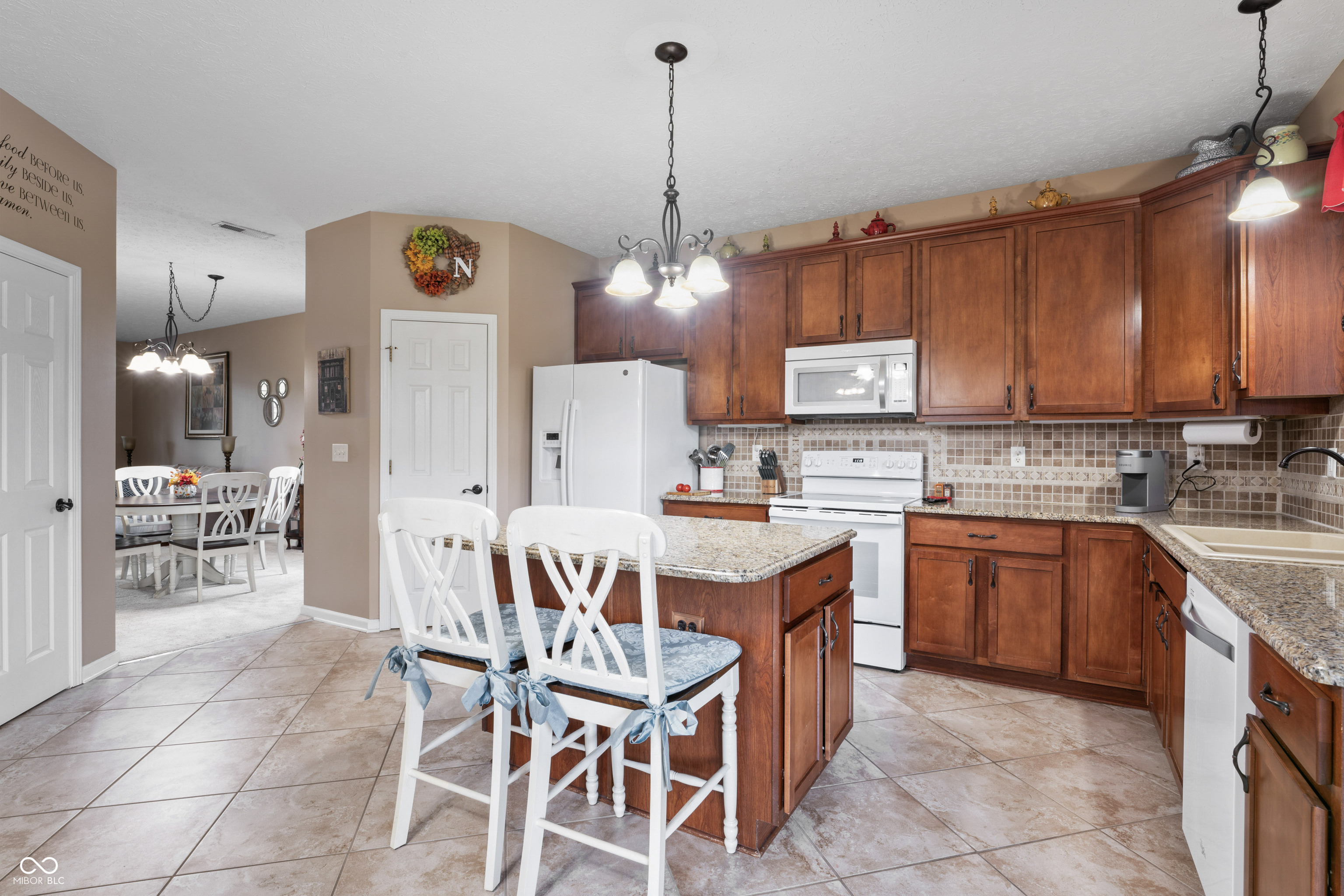 6902 Ashland Pointe Drive