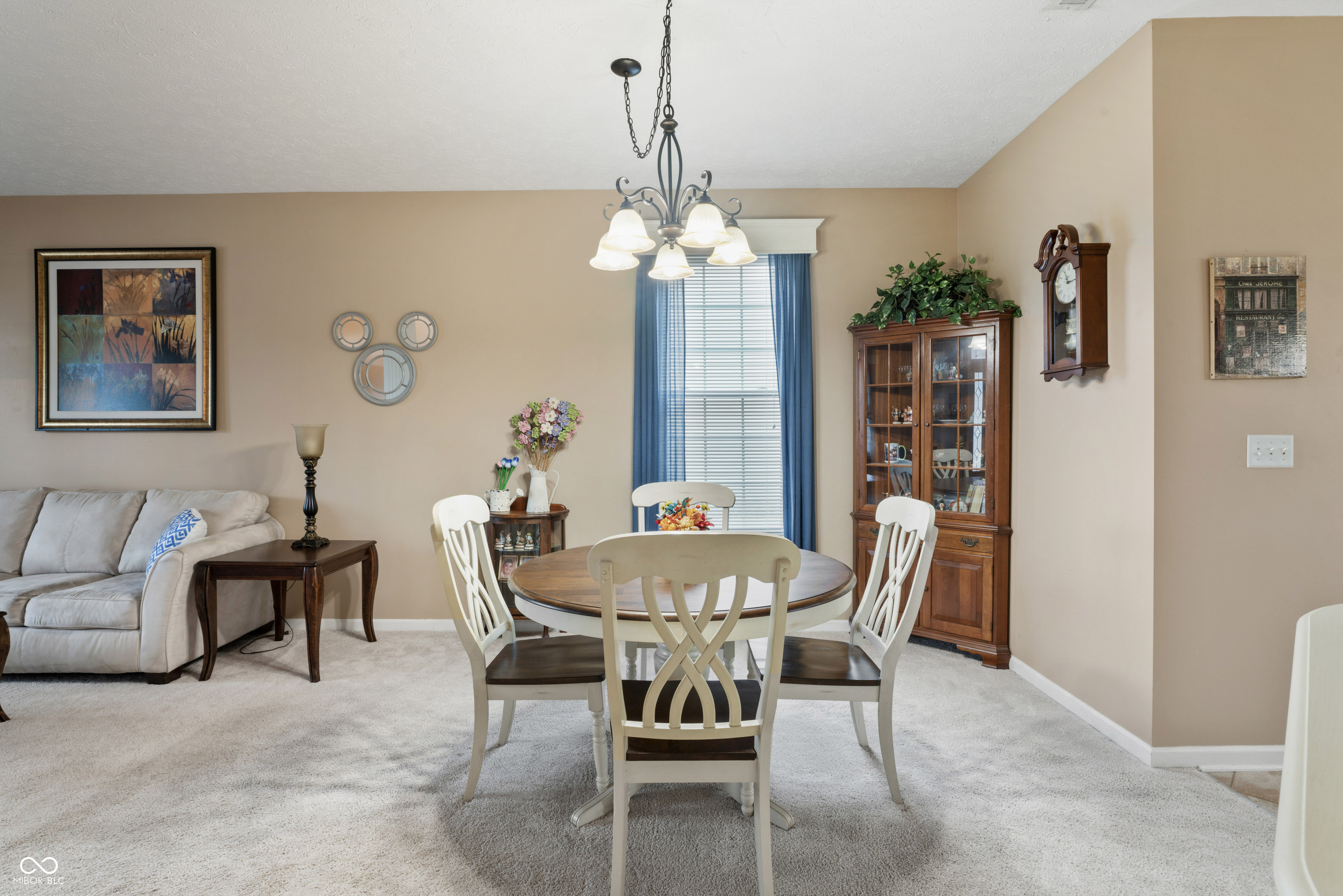 6902 Ashland Pointe Drive