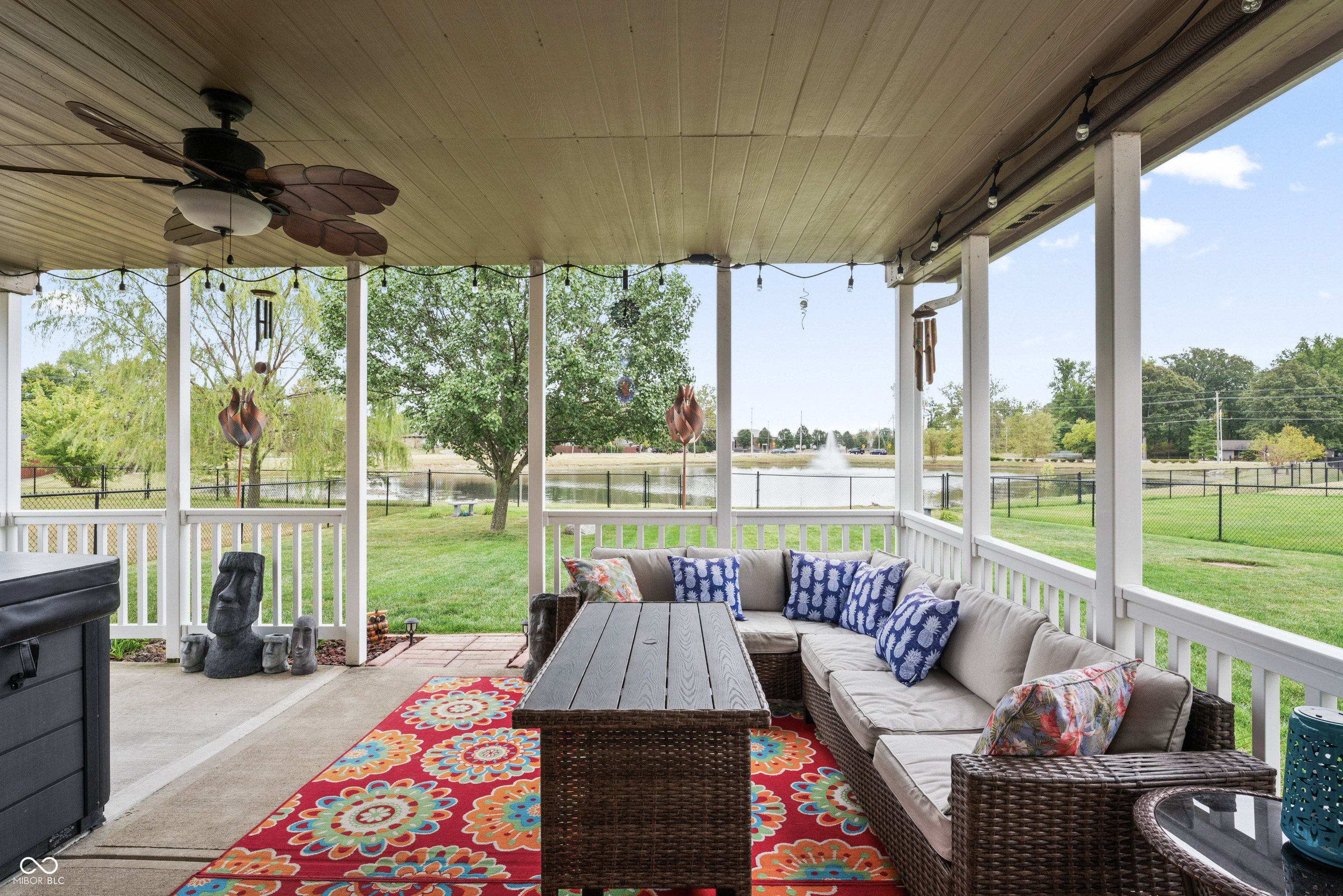 6902 Ashland Pointe Drive