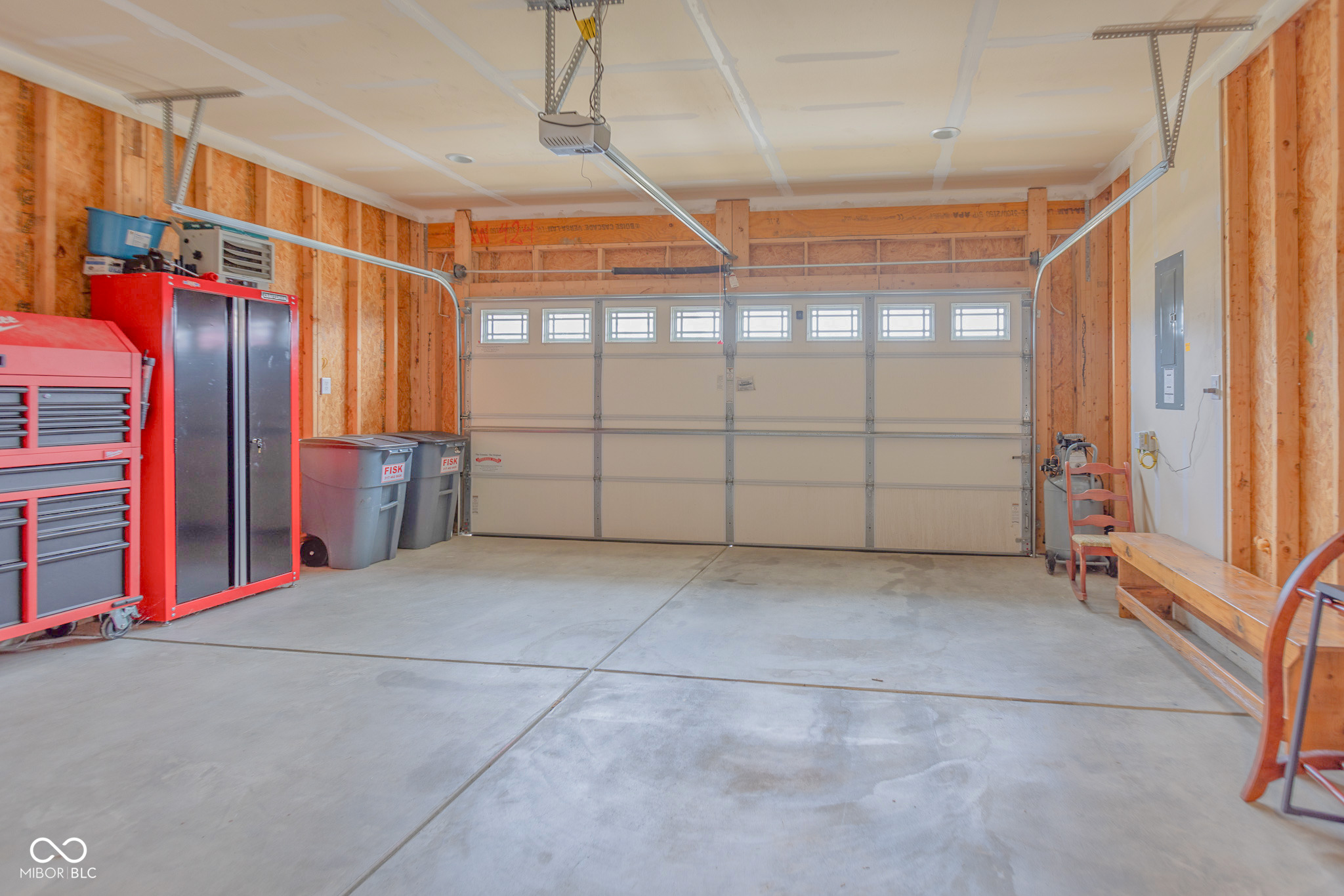 2332 Longleaf Lane