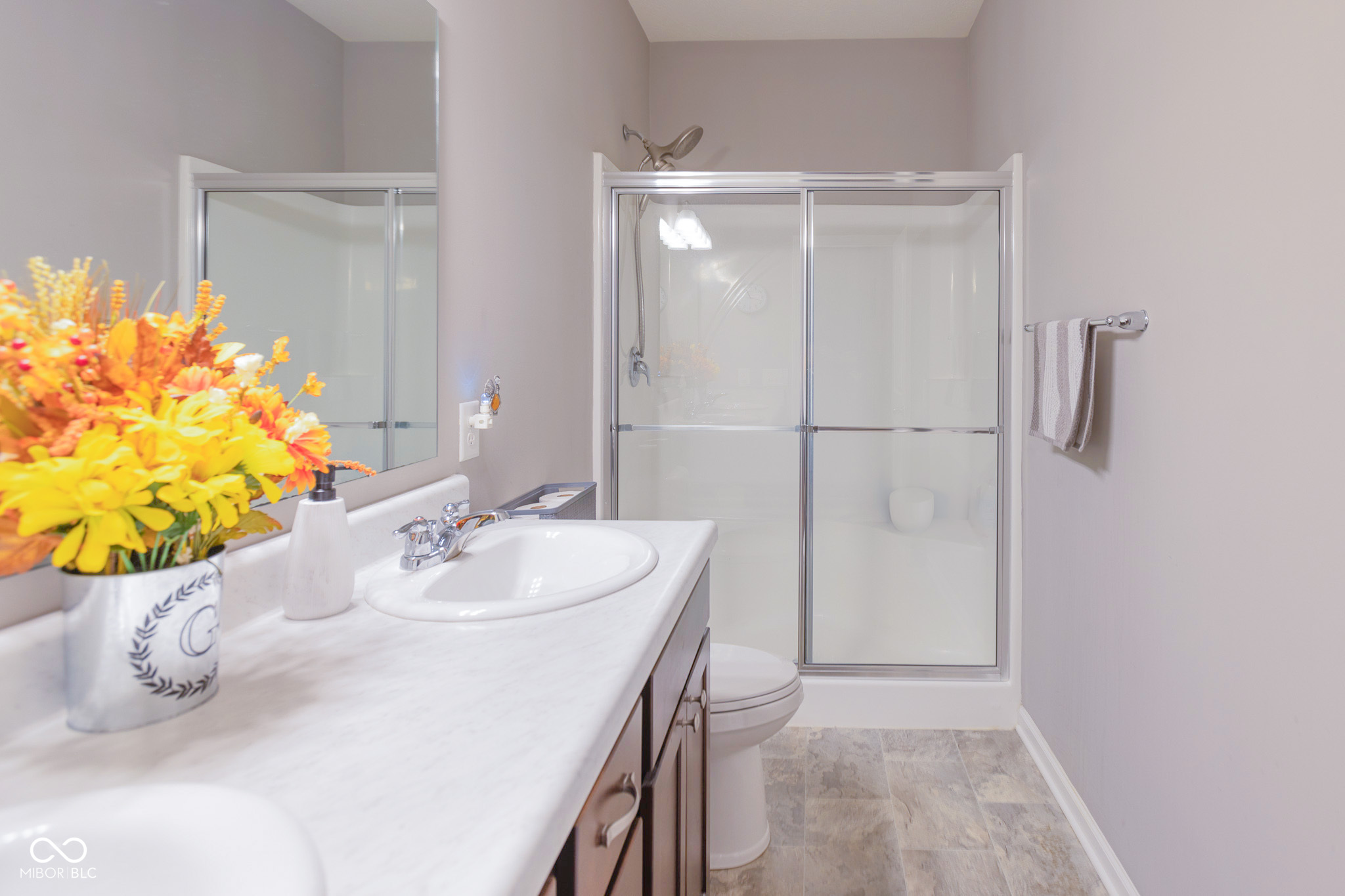 2332 Longleaf Lane