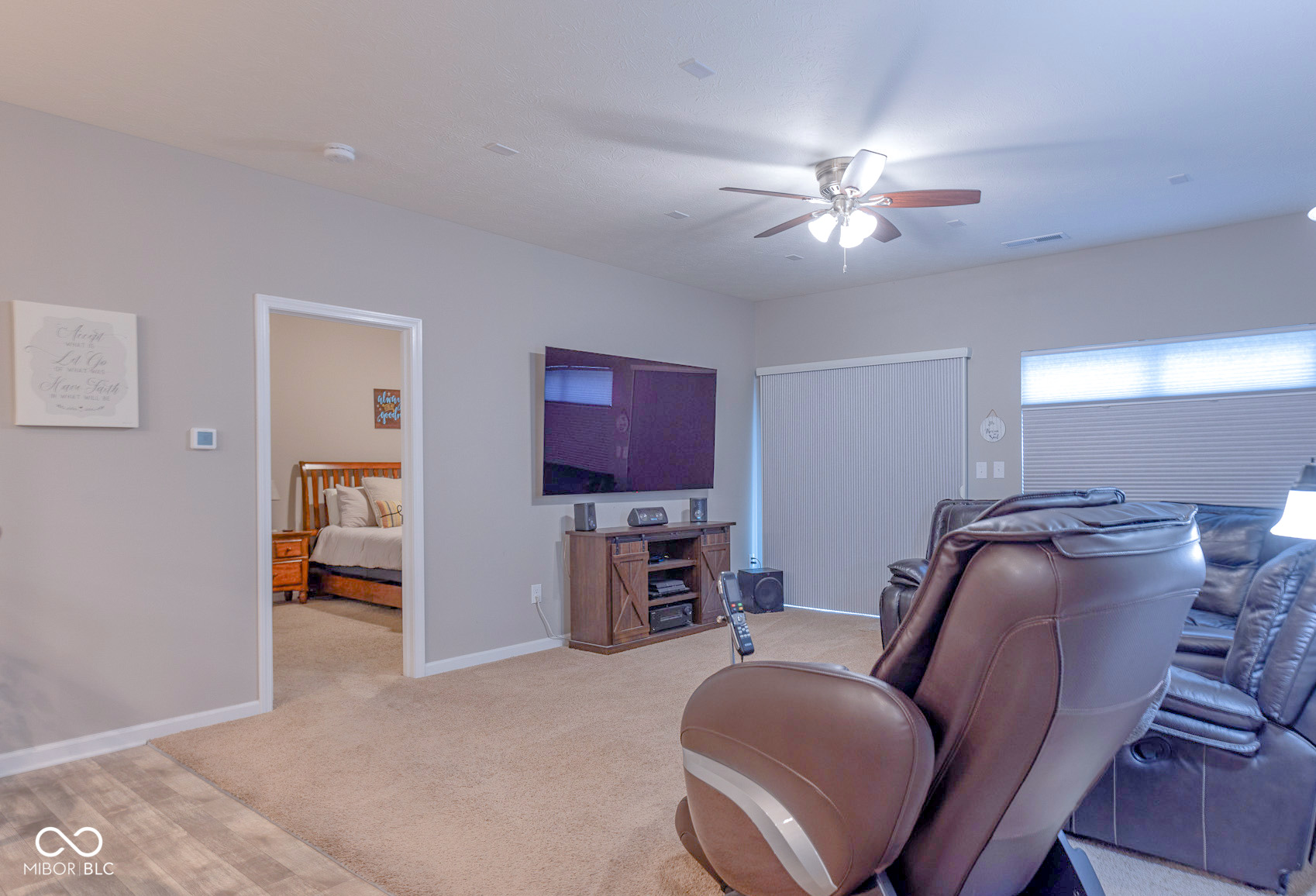 2332 Longleaf Lane