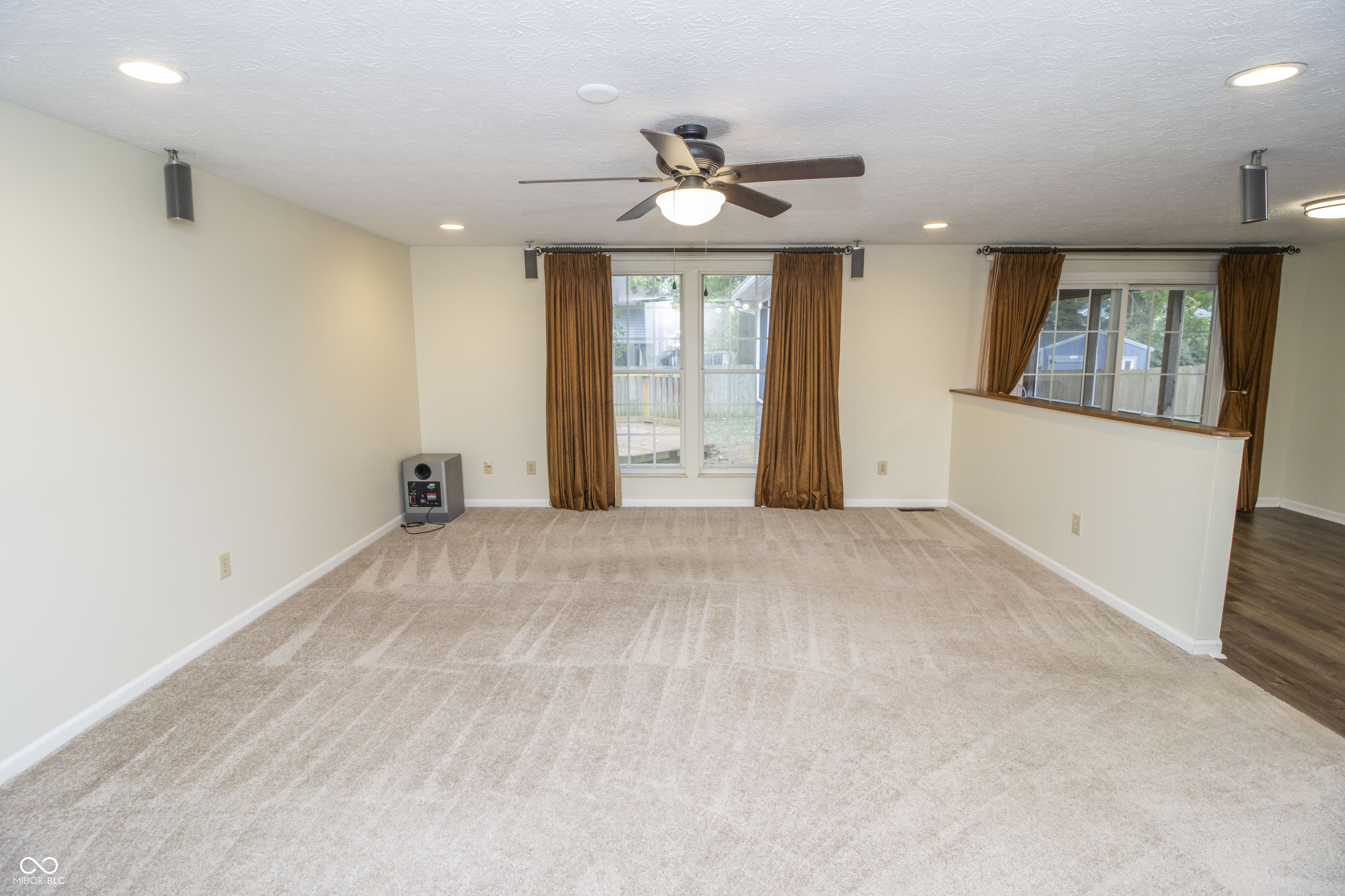 3715 Zurich Terrace