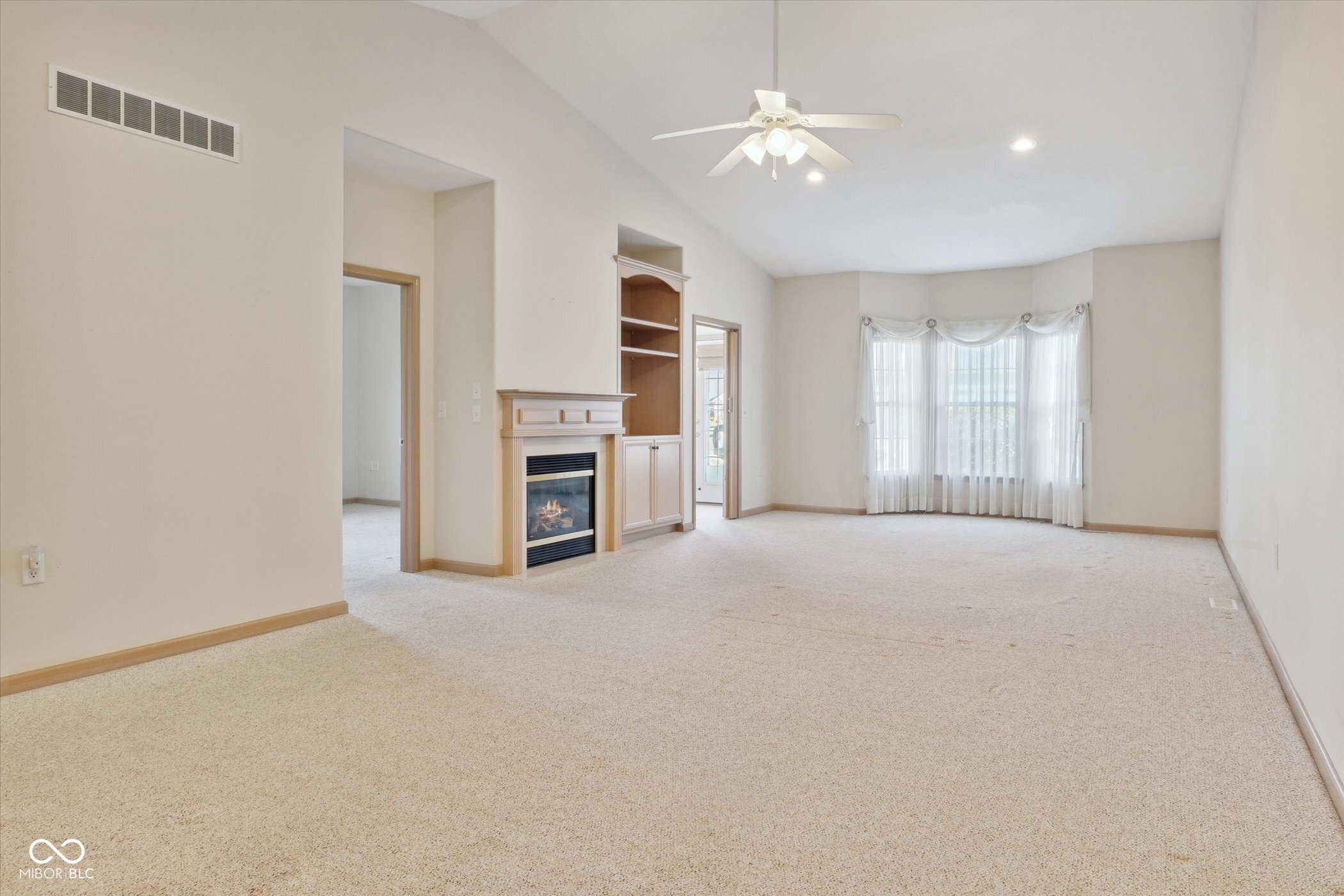 1802 Waterfall Drive
