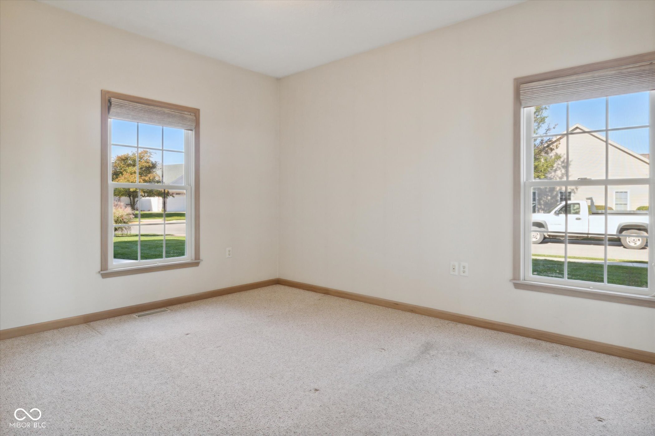 1802 Waterfall Drive